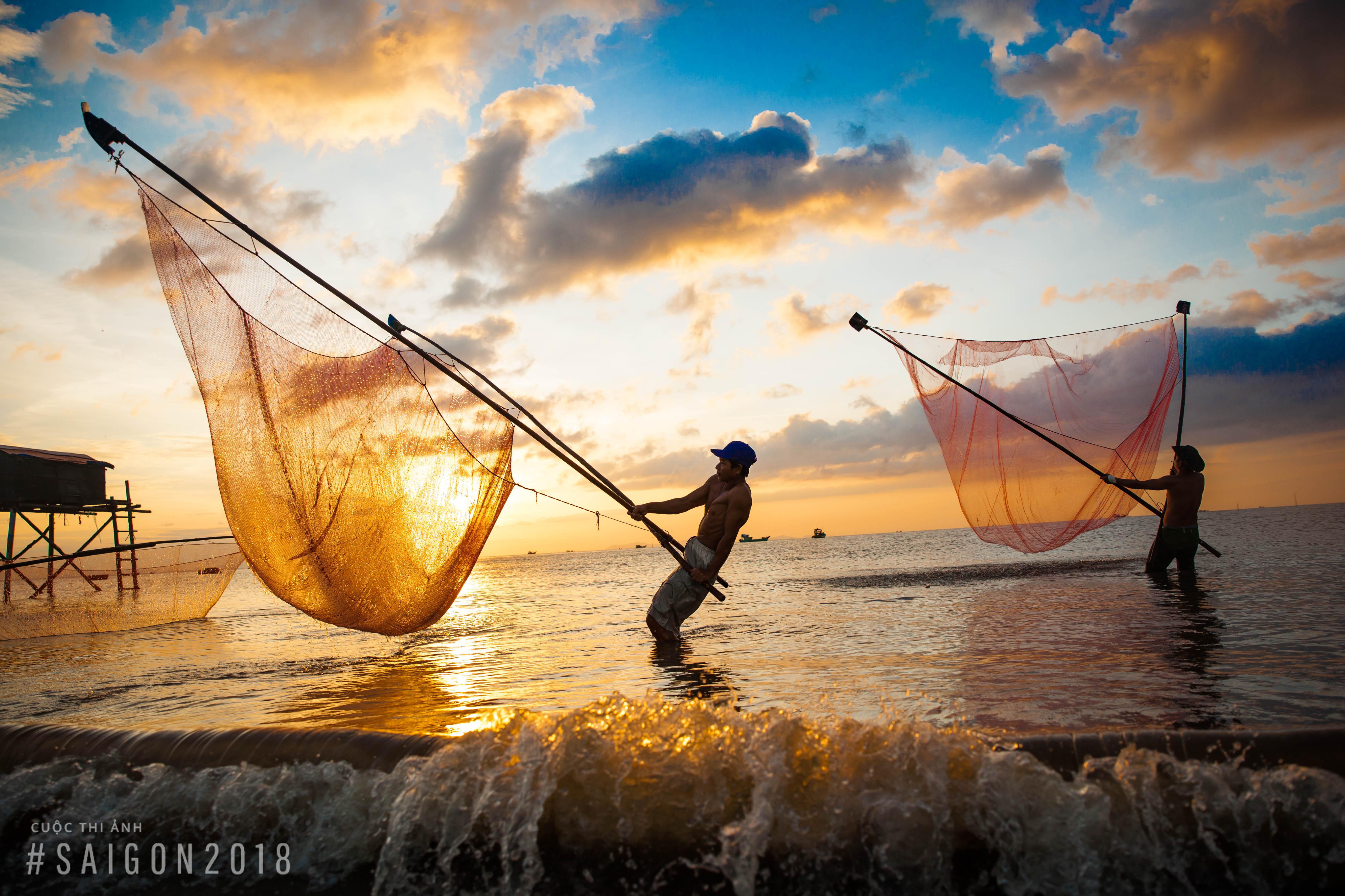 con nguoi va bien ca anh 3