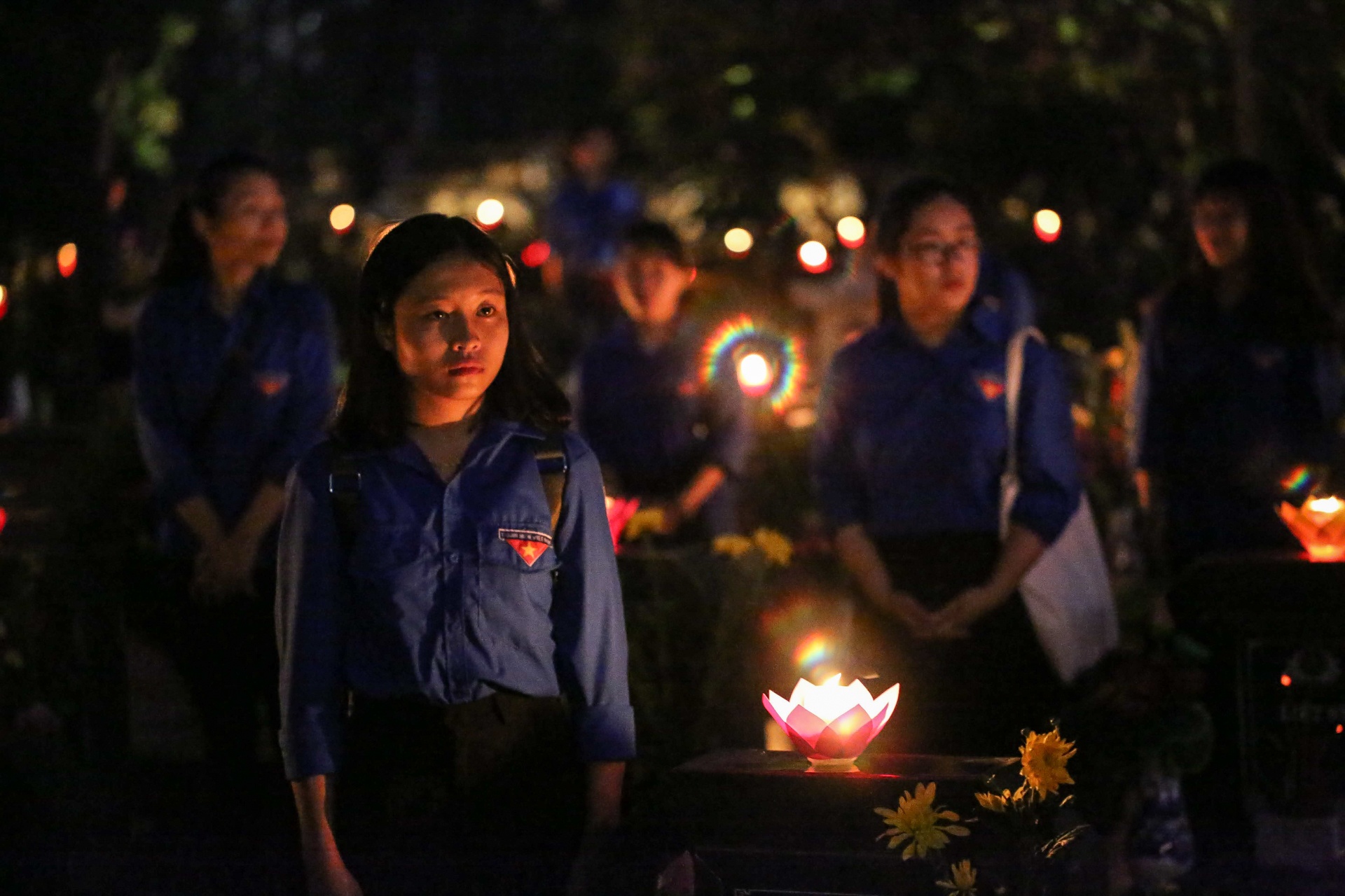 vieng nghia trang liet sy anh 2