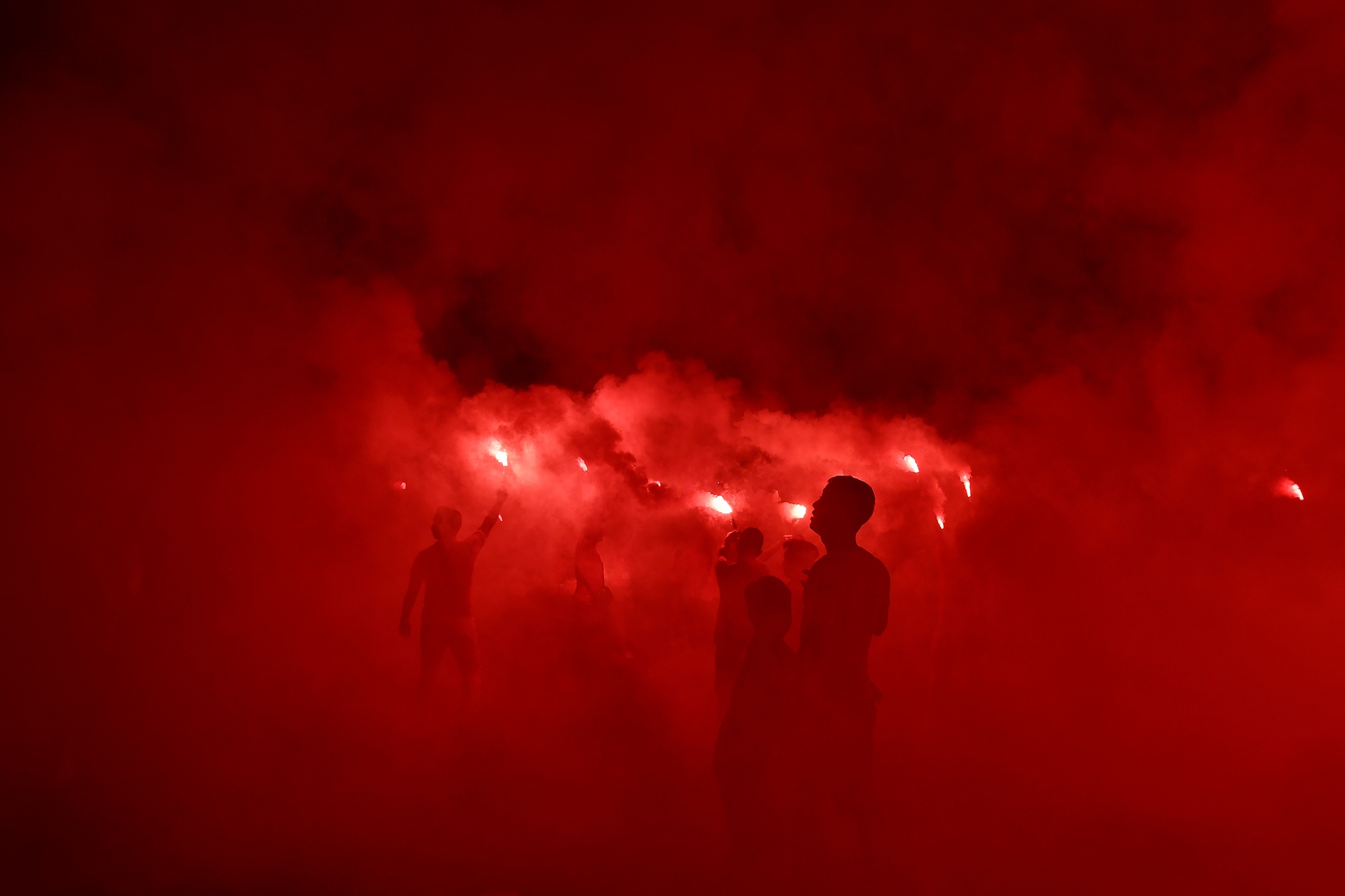 Hai Phong dot phao sang anh 12