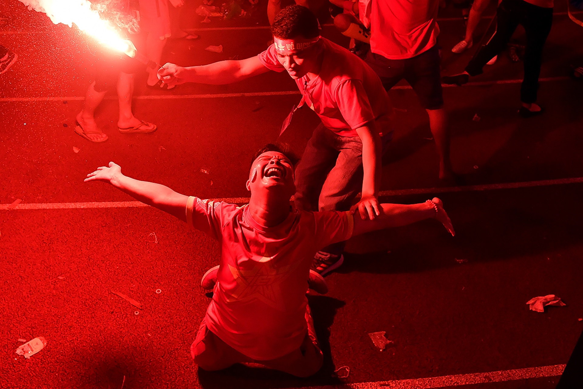 Hai Phong dot phao sang anh 13