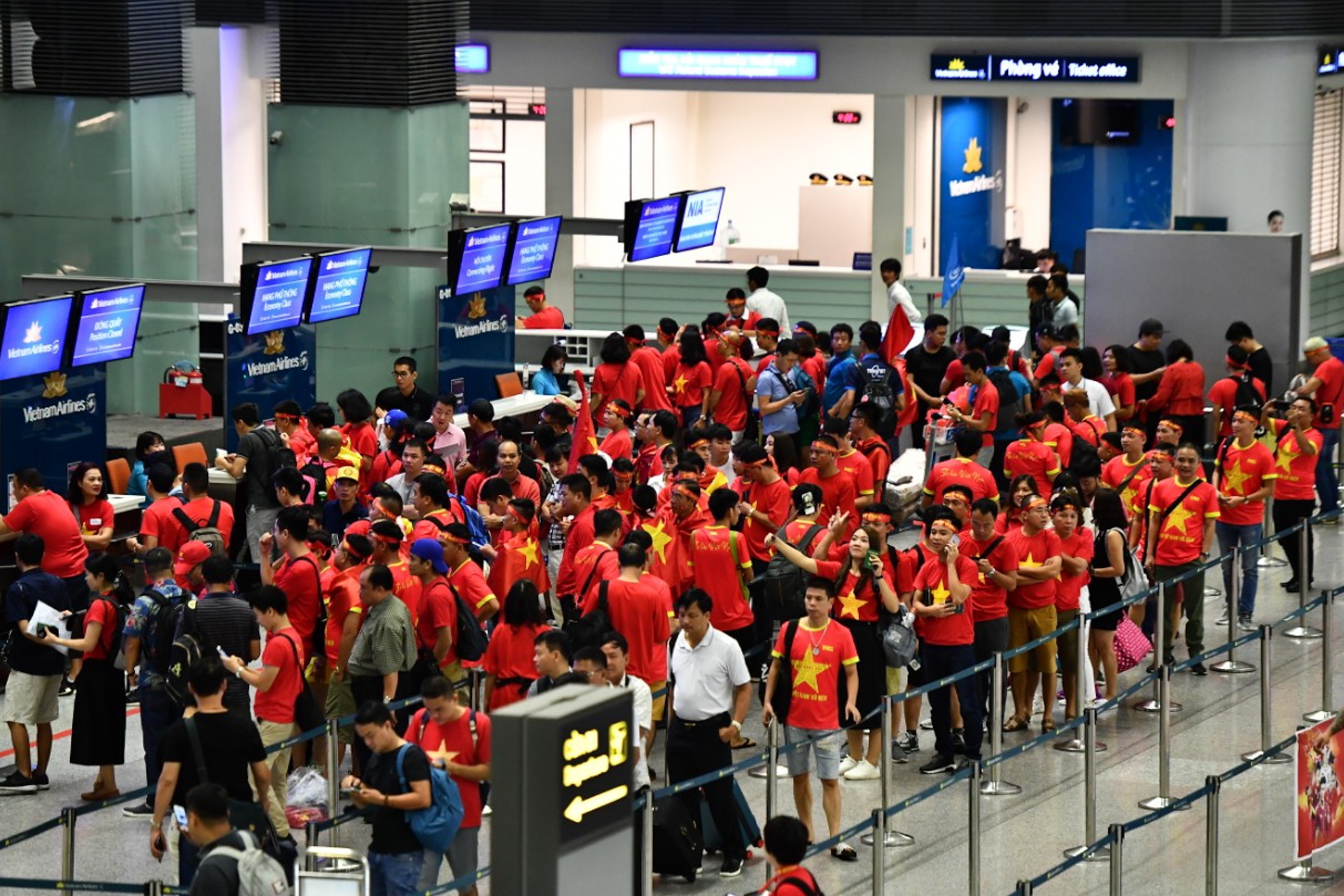 CDV Viet Nam sang Indonesia co vu doi tuyen anh 1