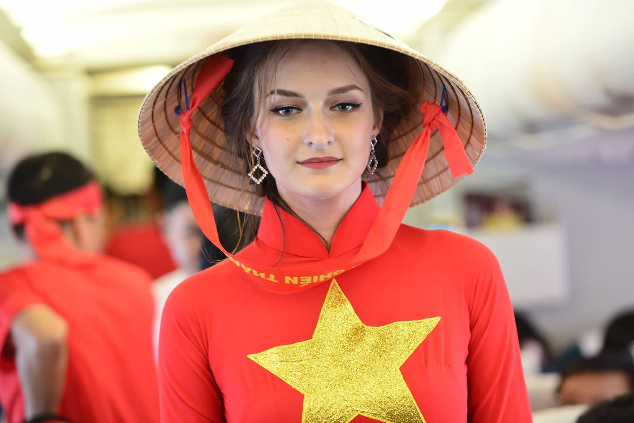 CDV co vu doi tuyen Olympic Viet Nam anh 8