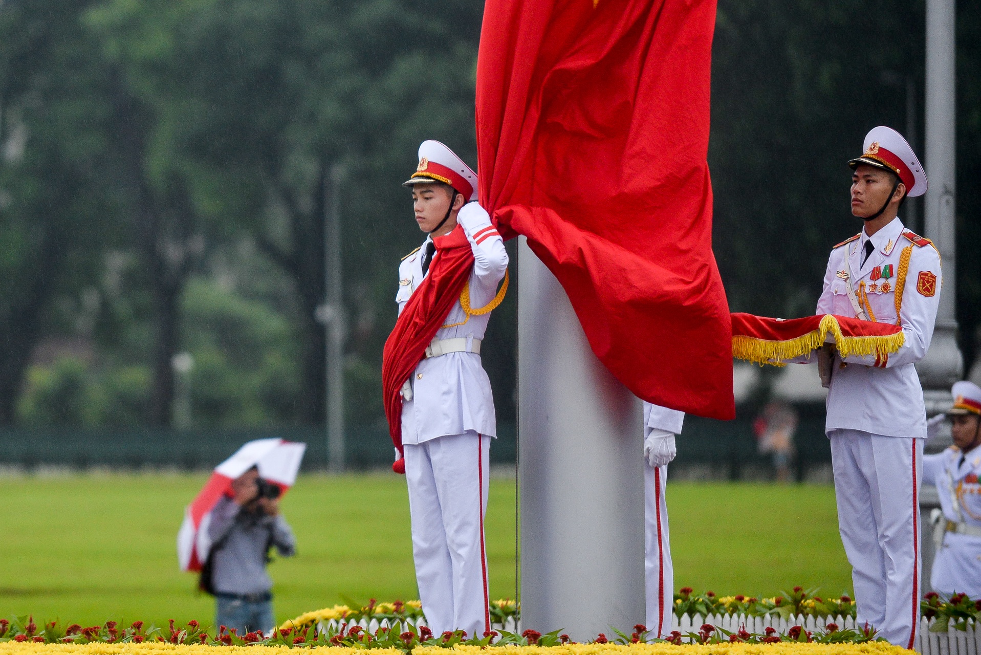 co To quoc va niem tu hao dan toc anh 17