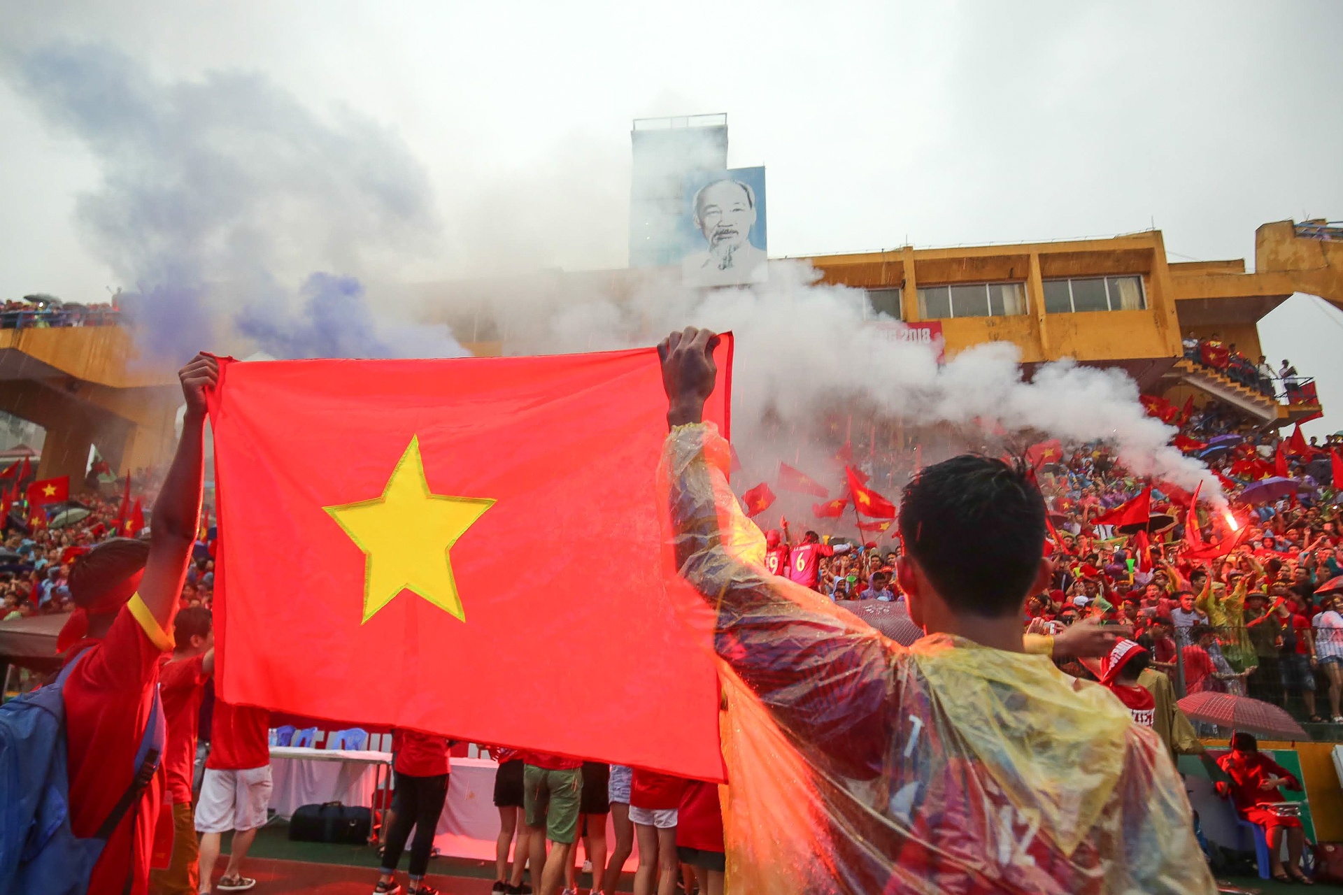 co To quoc va niem tu hao dan toc anh 33