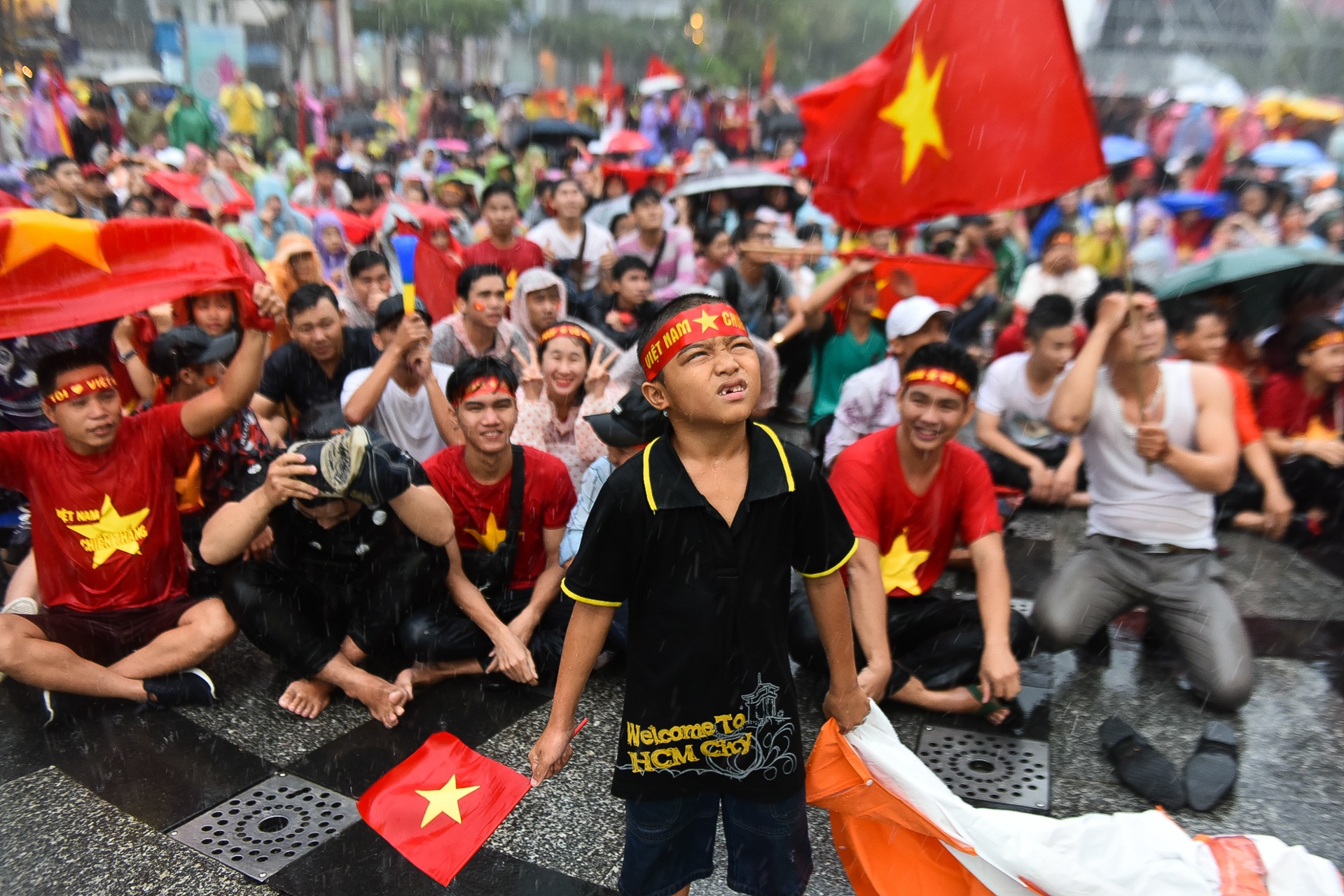 Nguoi ham mo va tuyen Olympic Viet Nam anh 43