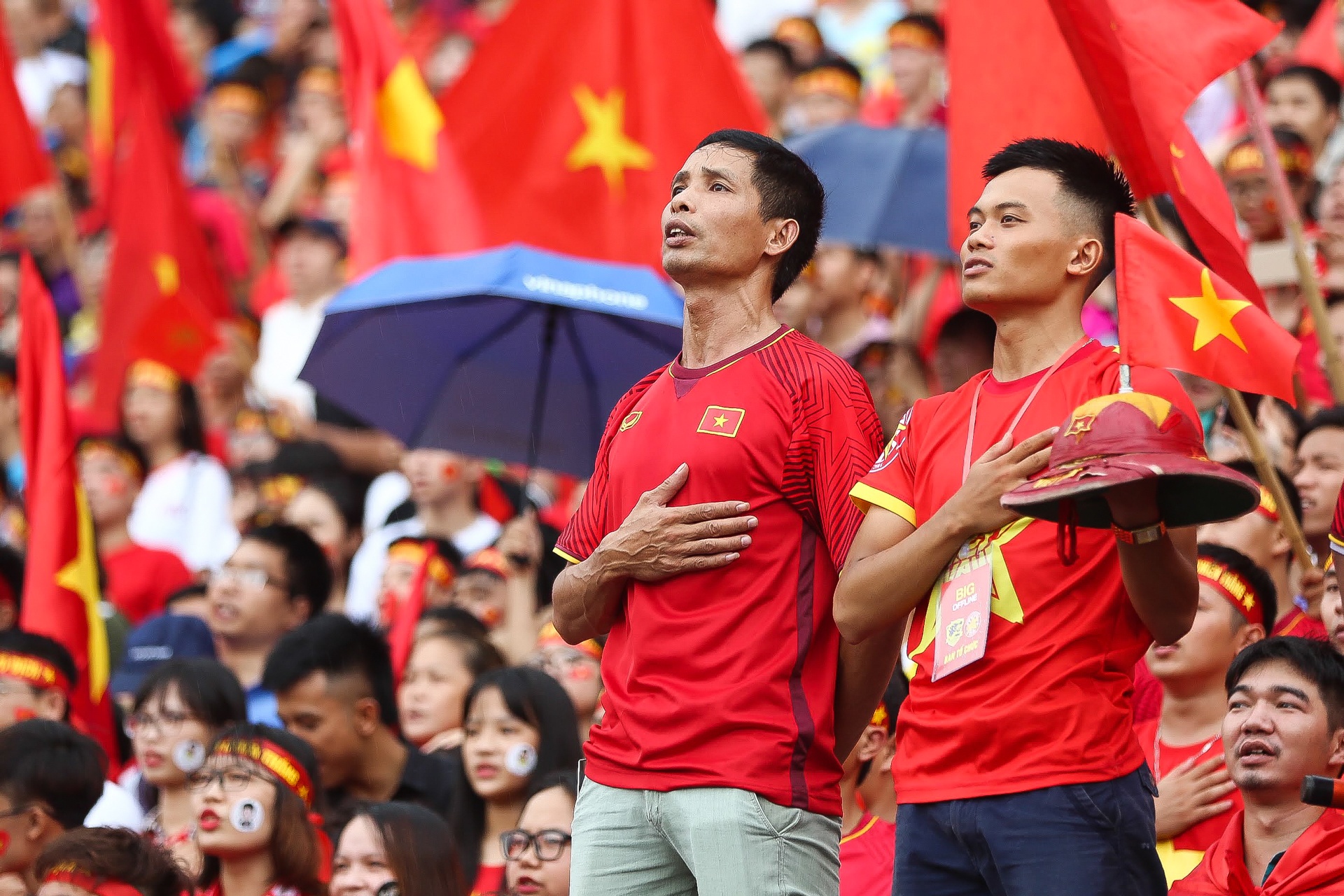 Nguoi ham mo va tuyen Olympic Viet Nam anh 37