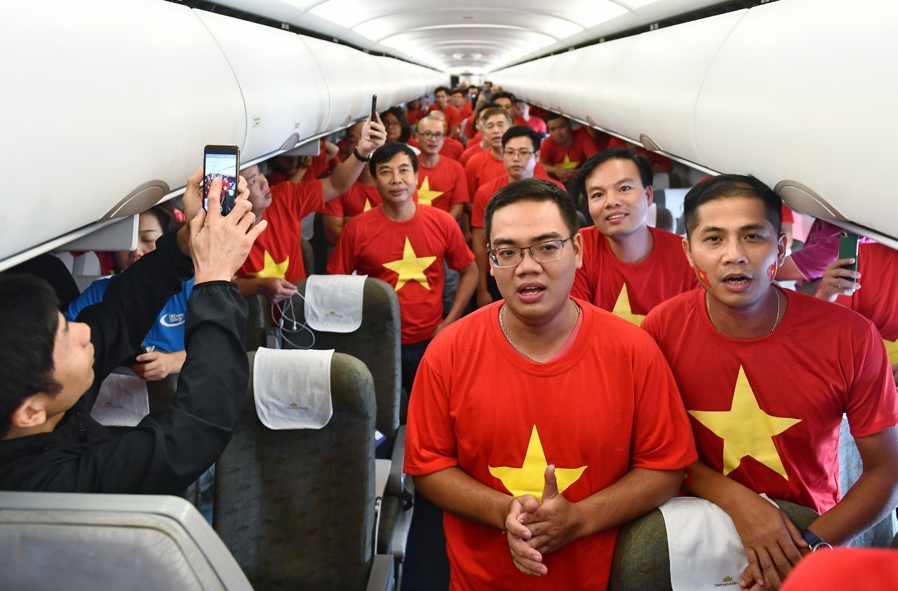 CDV co vu doi tuyen Olympic Viet Nam anh 20