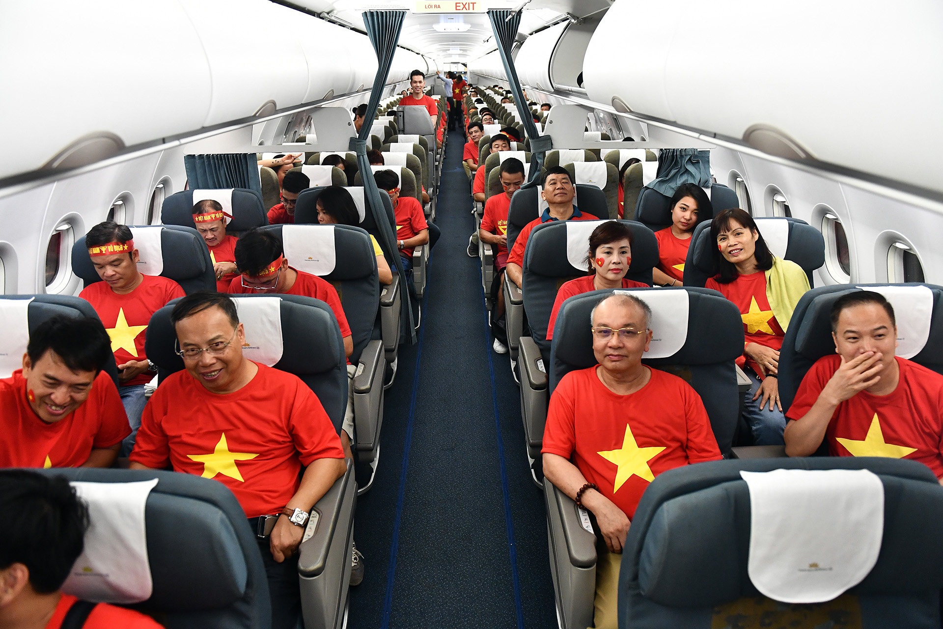 CDV co vu doi tuyen Olympic Viet Nam anh 17