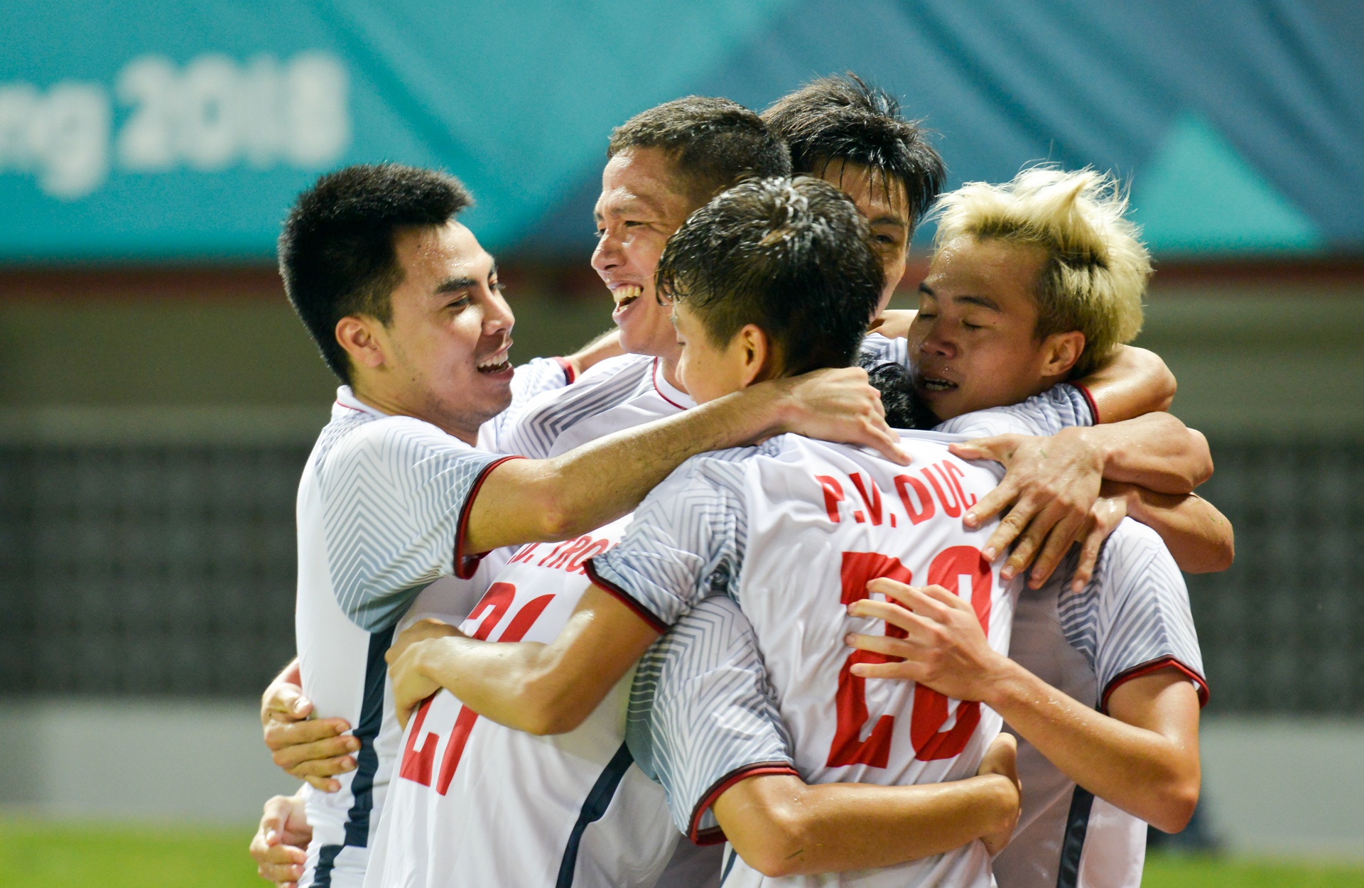 Nguoi ham mo va tuyen Olympic Viet Nam anh 3