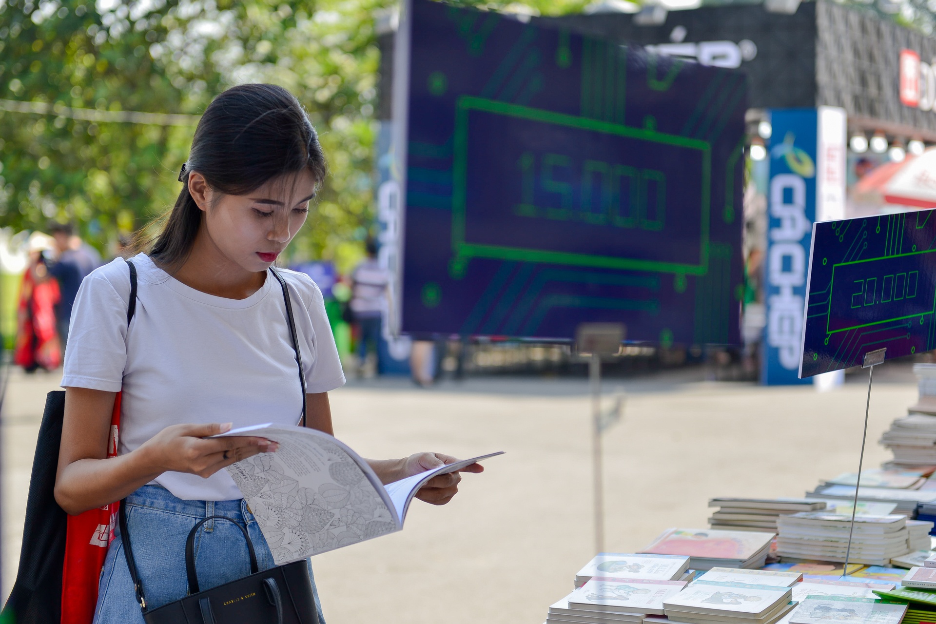 Khai mạc Hội sách Hà Nội lần thứ V ảnh 7 Khai mac Hoi sach Ha Noi lan thu V anh 7