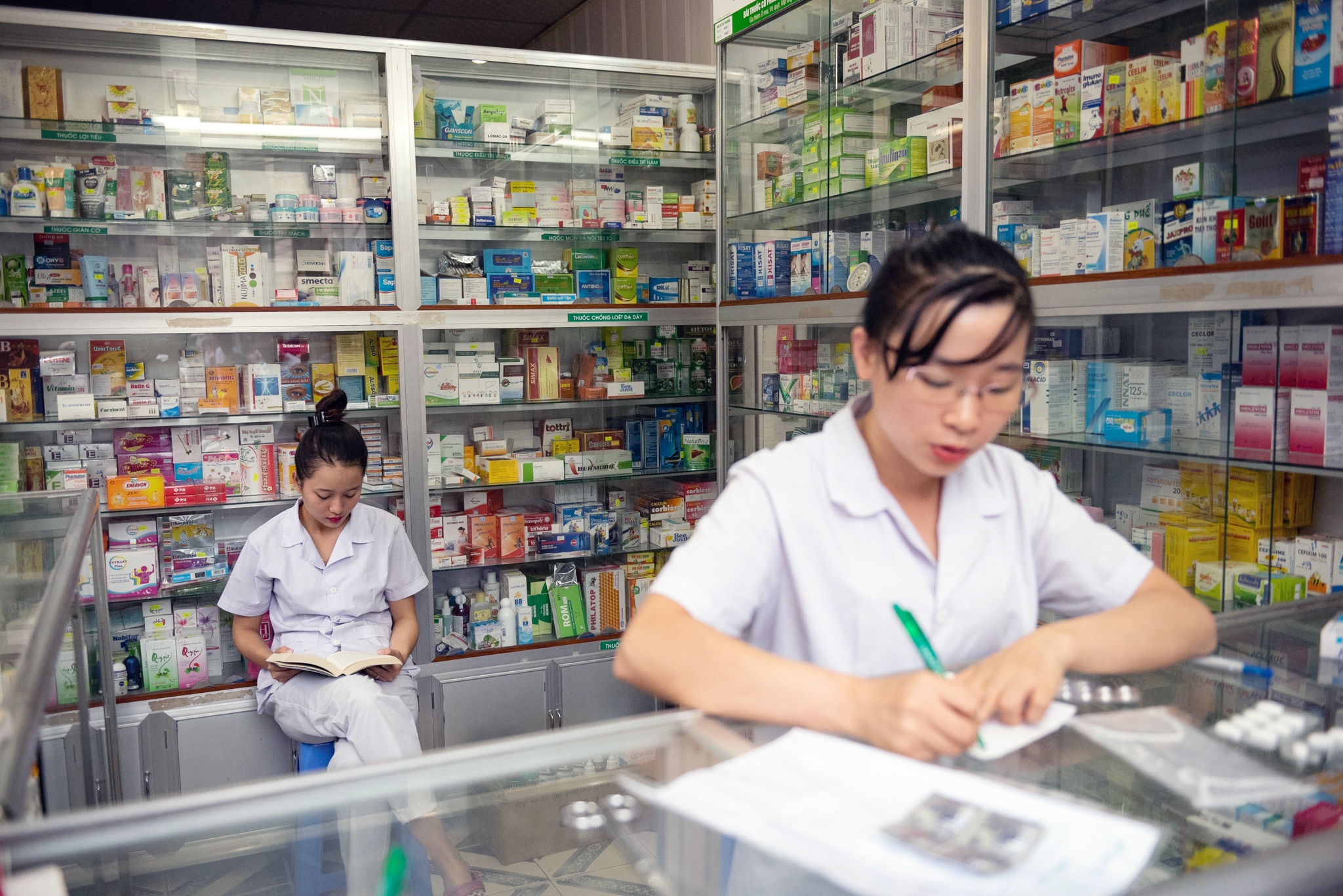 nữ xạ thủ bỏ nghề đi bán thuốc ảnh 20 nu xa thu bo nghe di ban thuoc anh 20