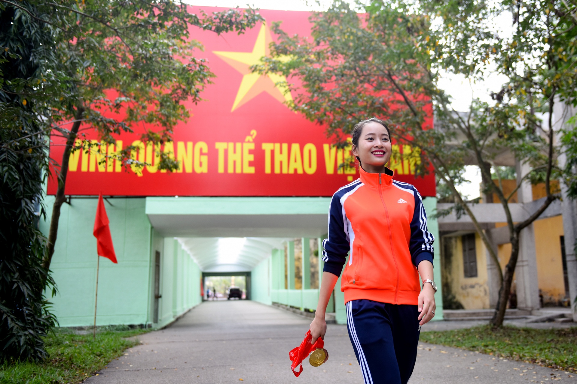 nữ xạ thủ bỏ nghề đi bán thuốc ảnh 28 nu xa thu bo nghe di ban thuoc anh 28