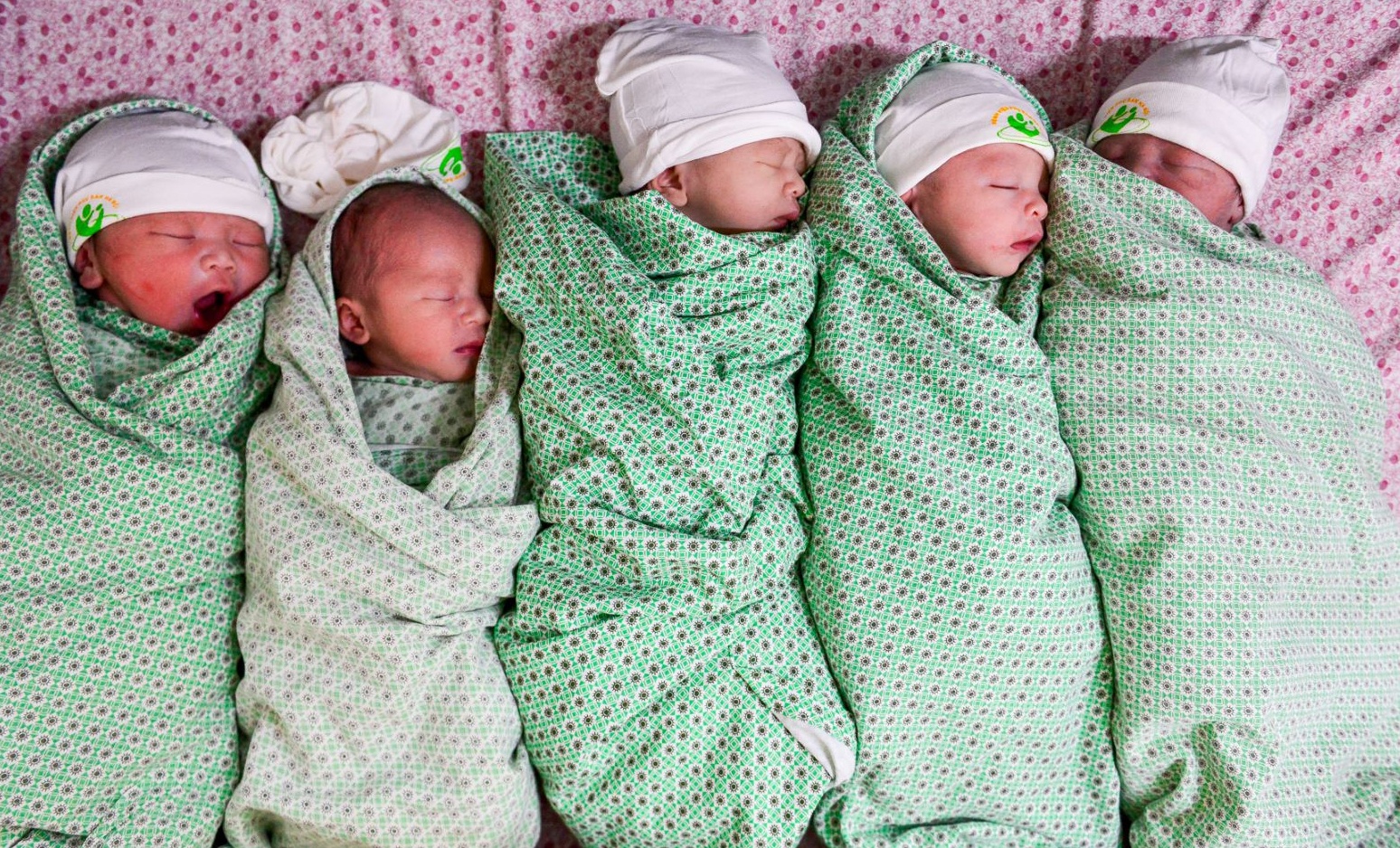 Hanh trinh vuot can thieng lieng cua phu nu anh 1