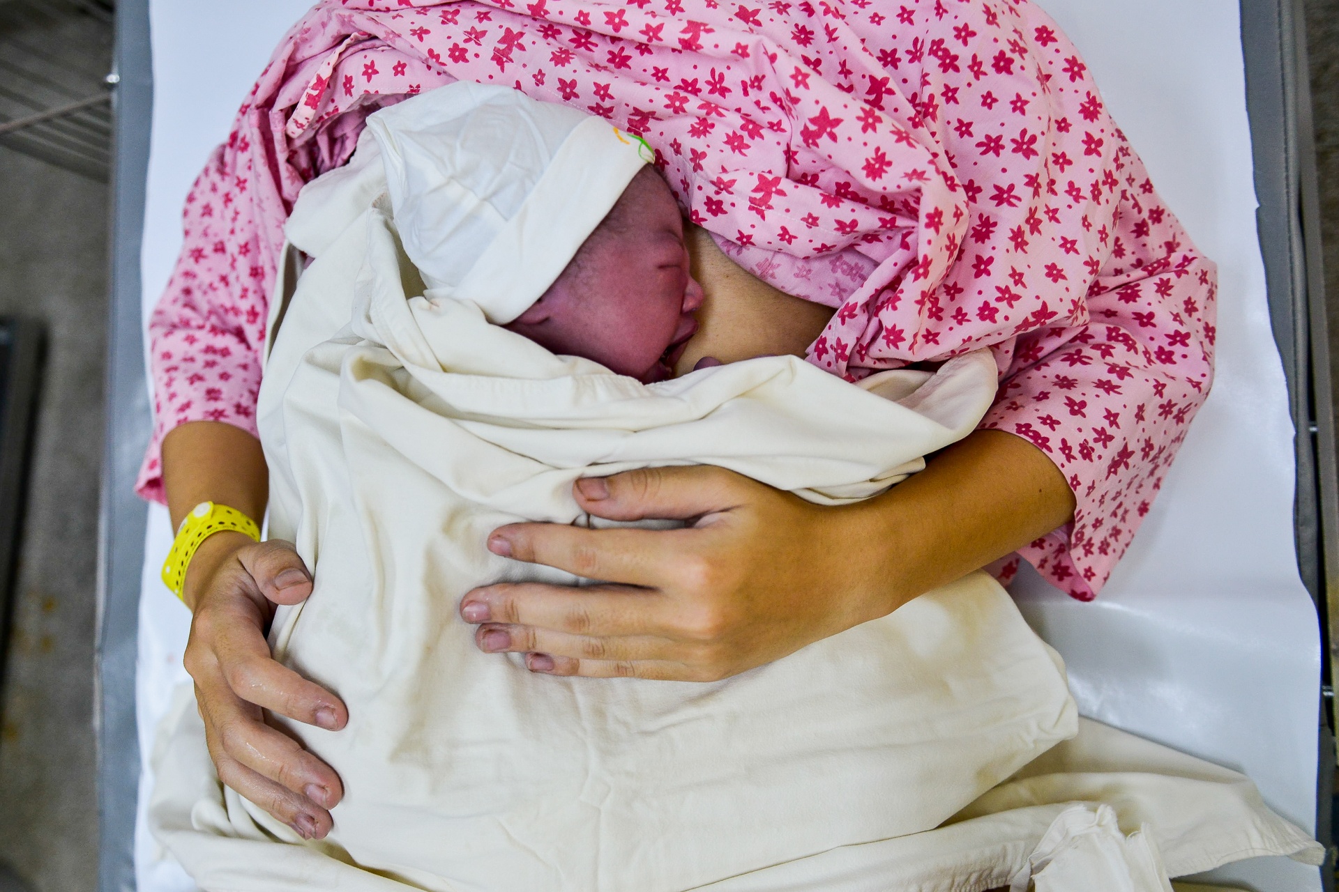 Hanh trinh vuot can cua nguoi phu nu hinh anh