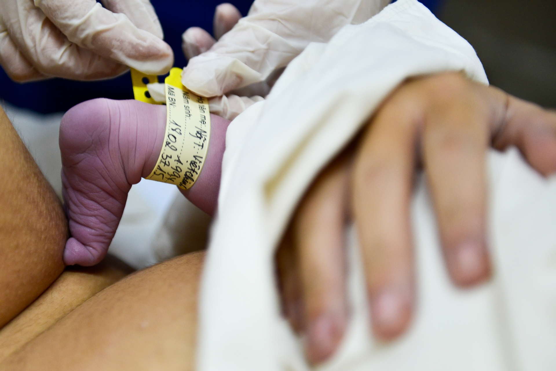 Hanh trinh vuot can thieng lieng cua phu nu anh 32