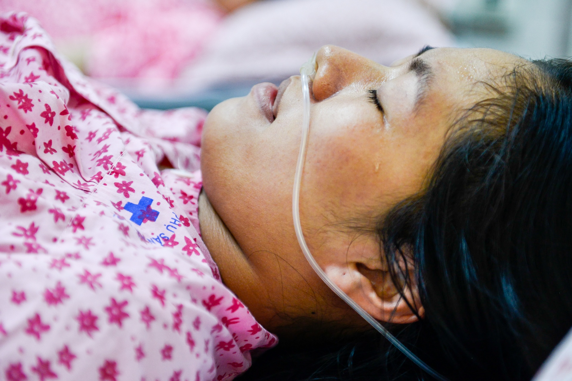 Hanh trinh vuot can thieng lieng cua phu nu anh 36