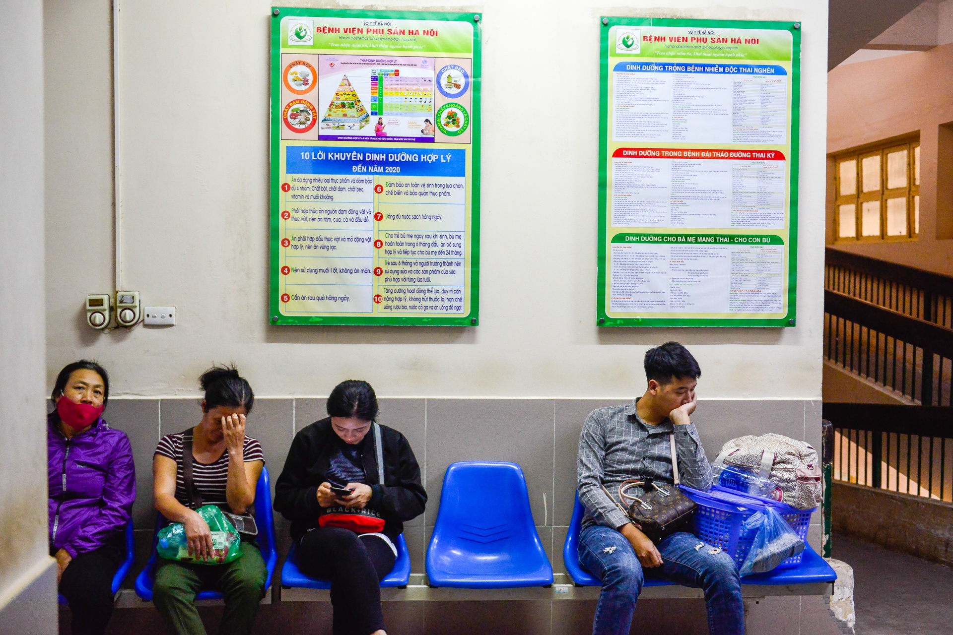 Hanh trinh vuot can thieng lieng cua phu nu anh 6