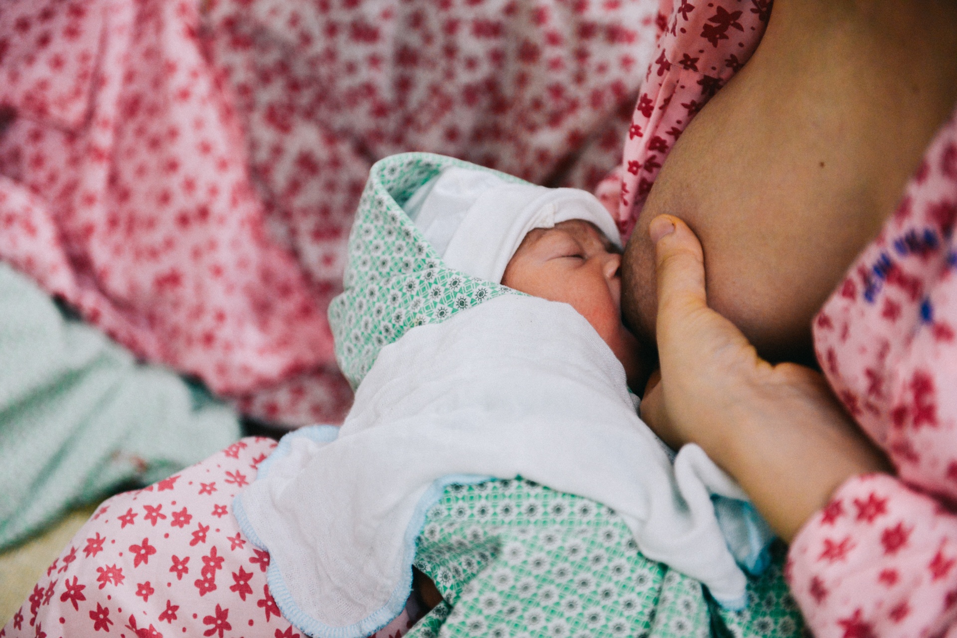 Hanh trinh vuot can thieng lieng cua phu nu anh 34