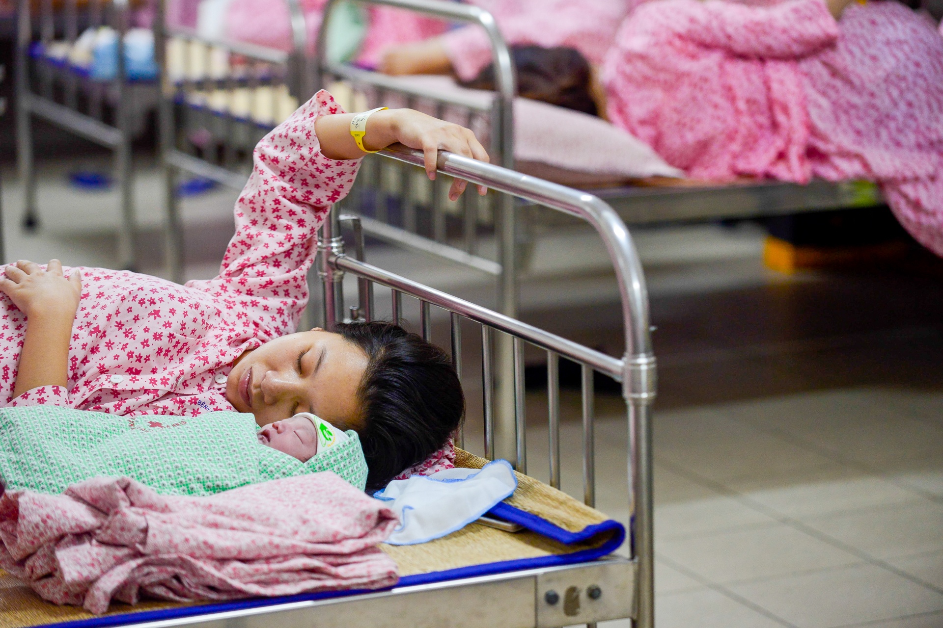 Hanh trinh vuot can thieng lieng cua phu nu anh 39