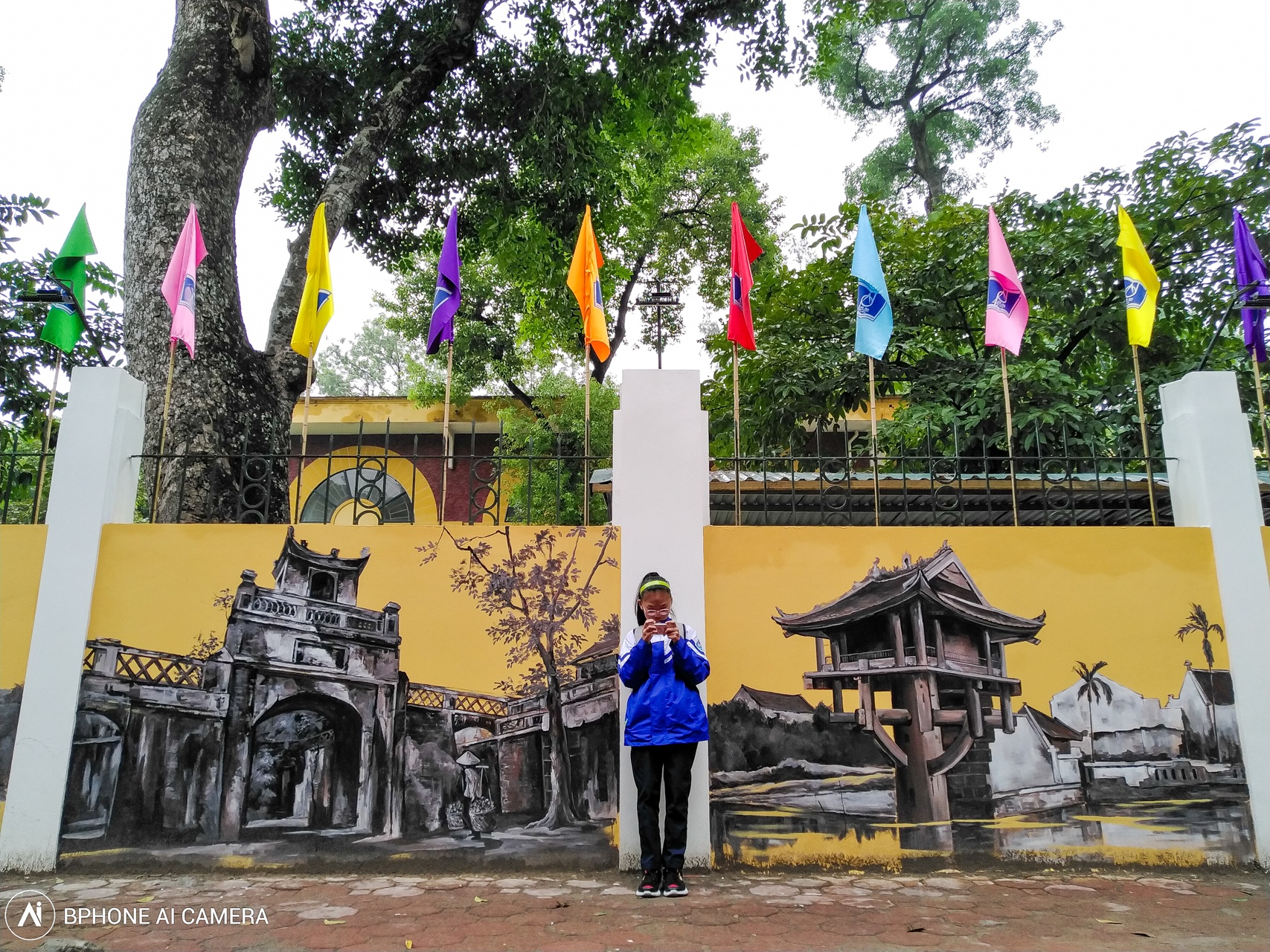 Ha Noi mua thu qua ong kinh Bphone anh 16