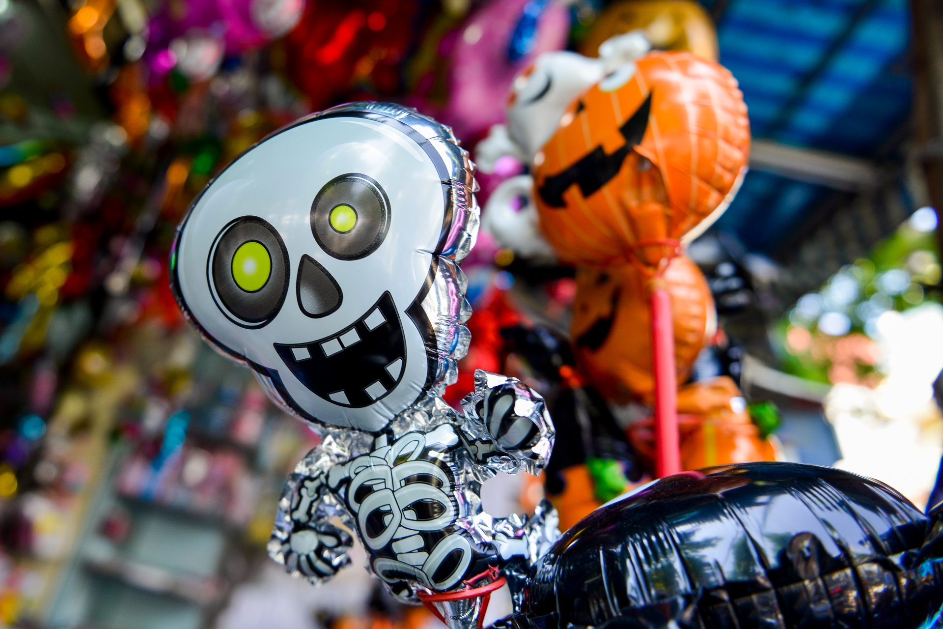 pho hang ma bay ban do hoa trang halloween anh 13