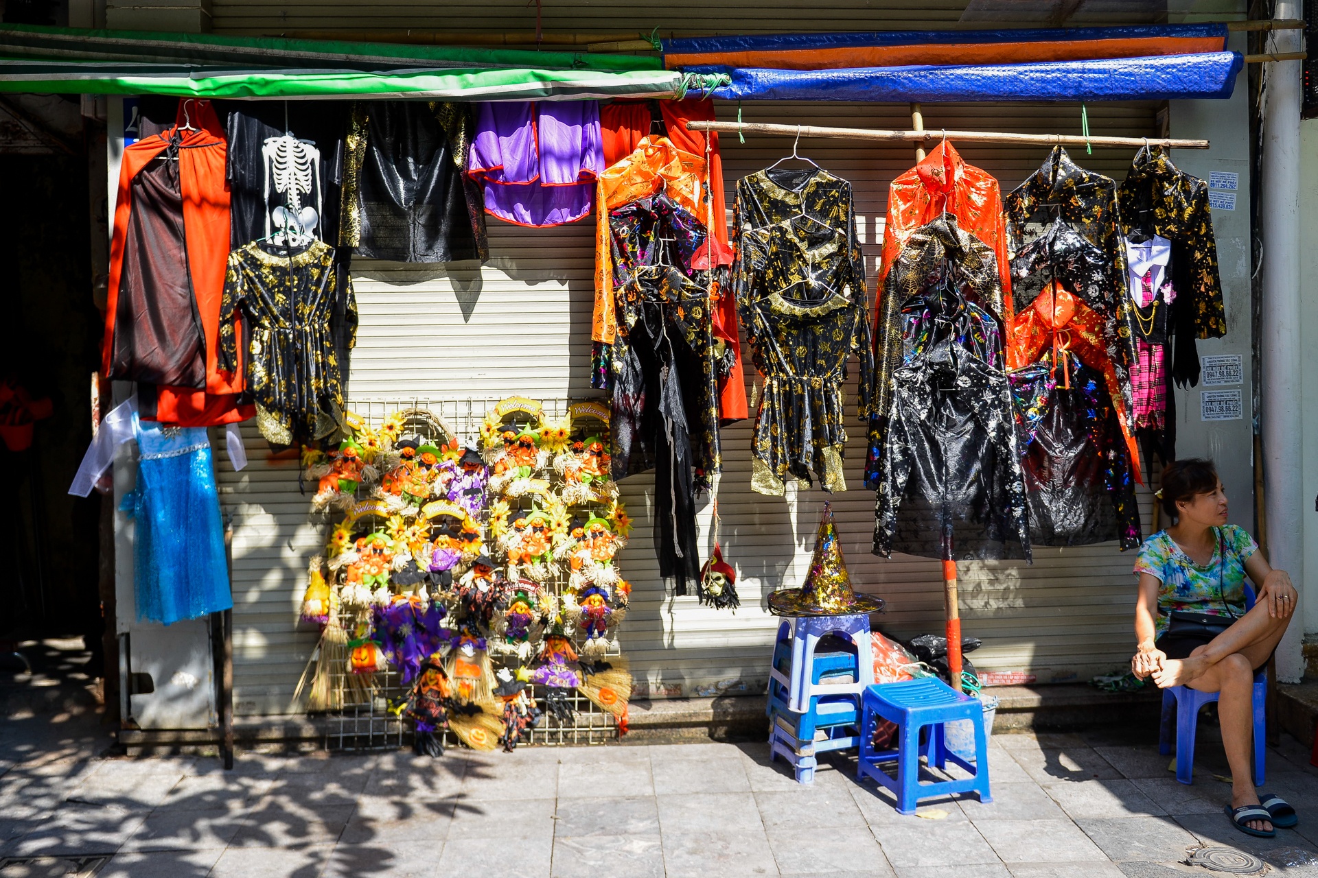 pho hang ma bay ban do hoa trang halloween anh 2