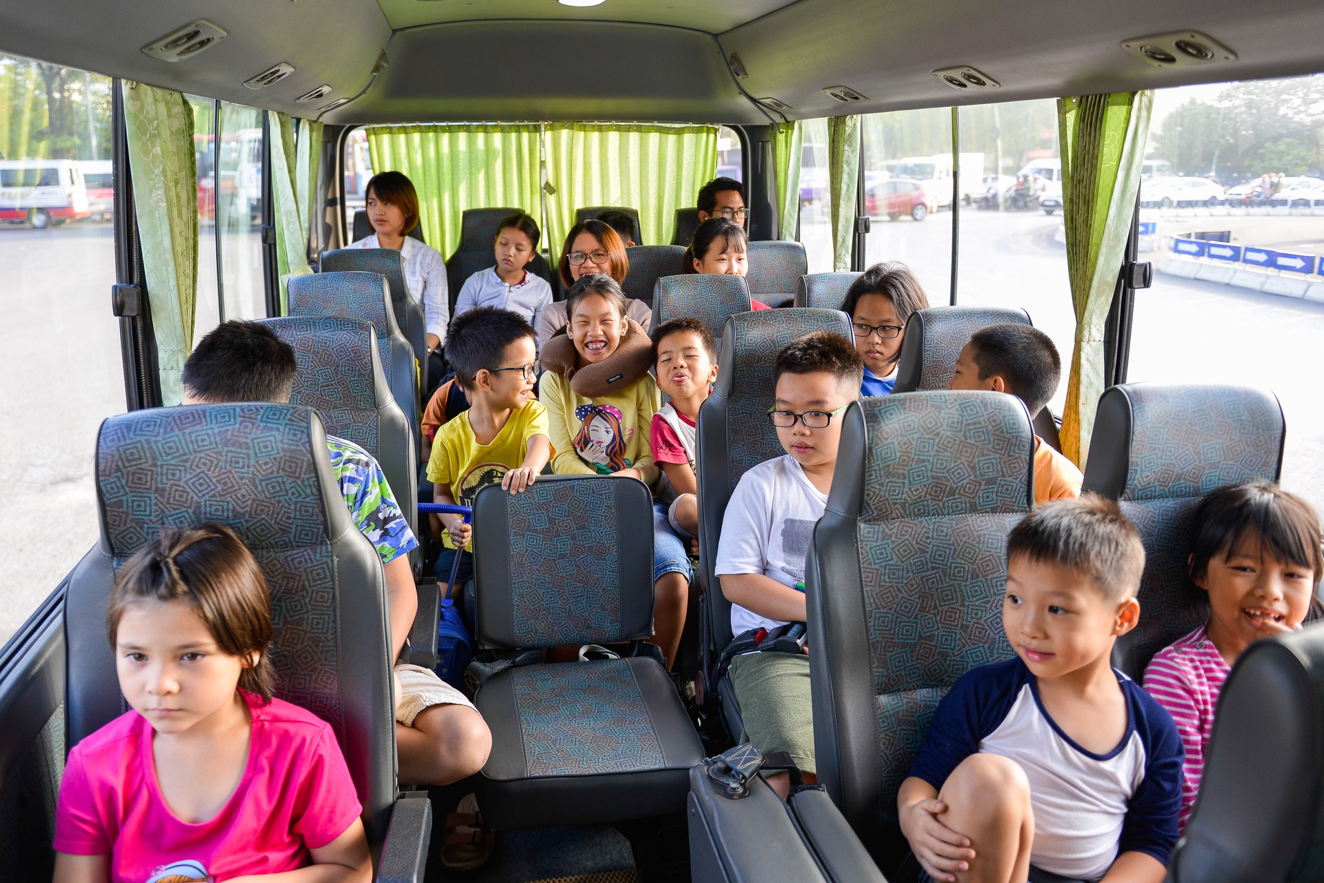 ngôi trường trên đồi của học sinh thành phố ảnh 2 ngoi truong tren doi cua hoc sinh thanh pho anh 2