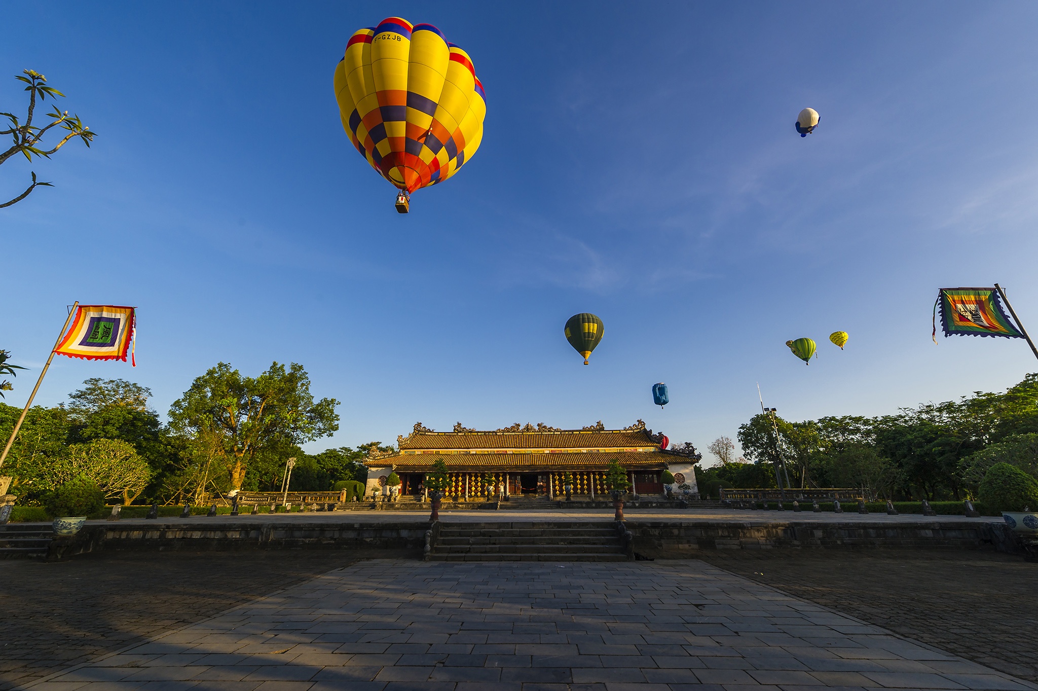 ve dep cua xu hue mong mo anh 16