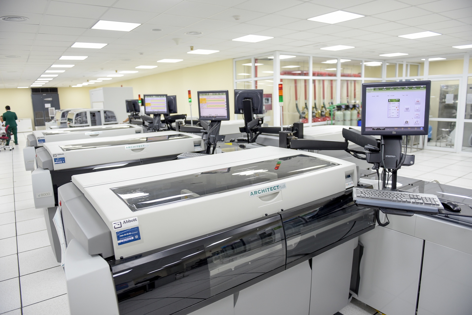 benh vien hien dai anh 10