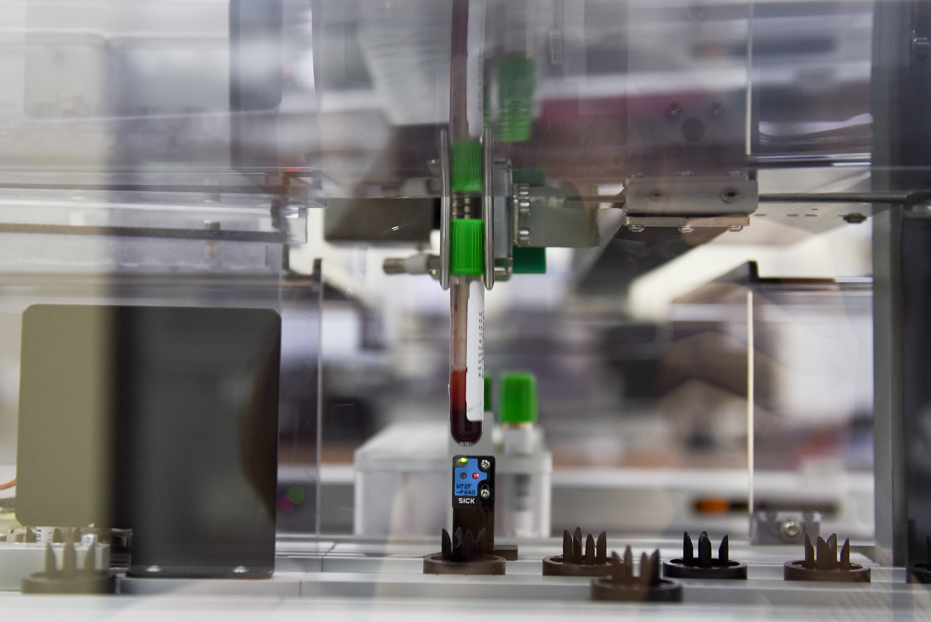 benh vien hien dai anh 11