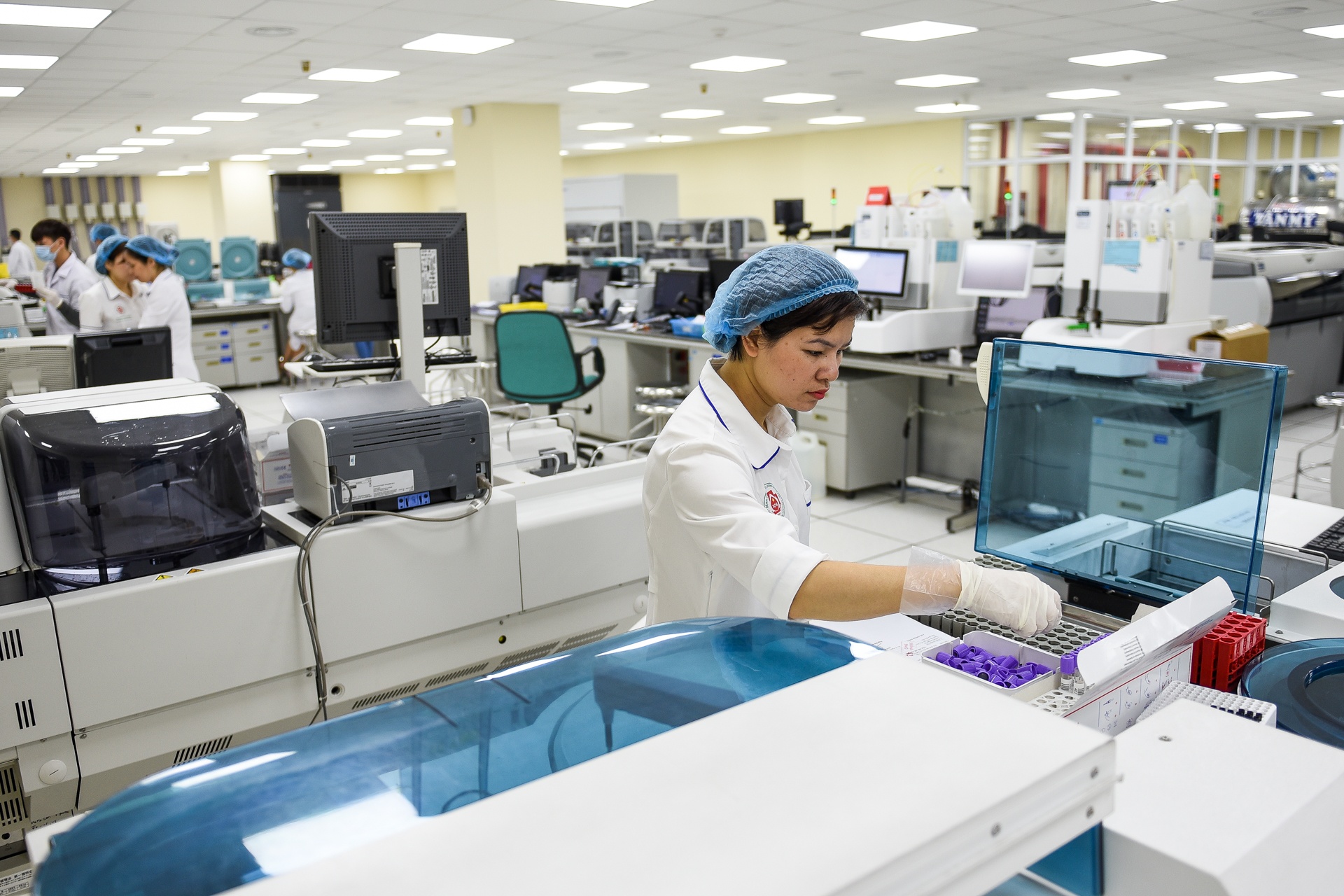 benh vien hien dai anh 14