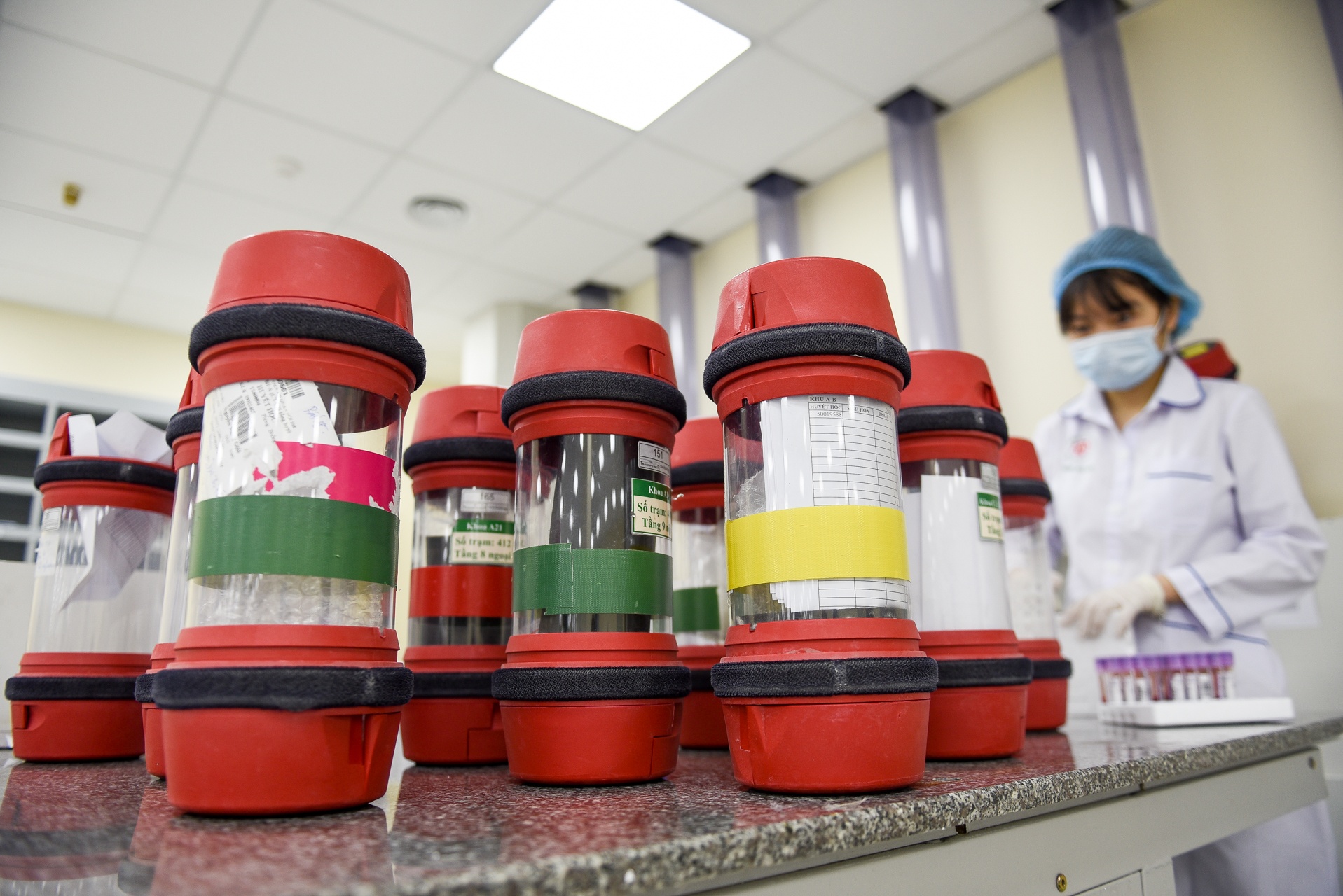 benh vien hien dai anh 7