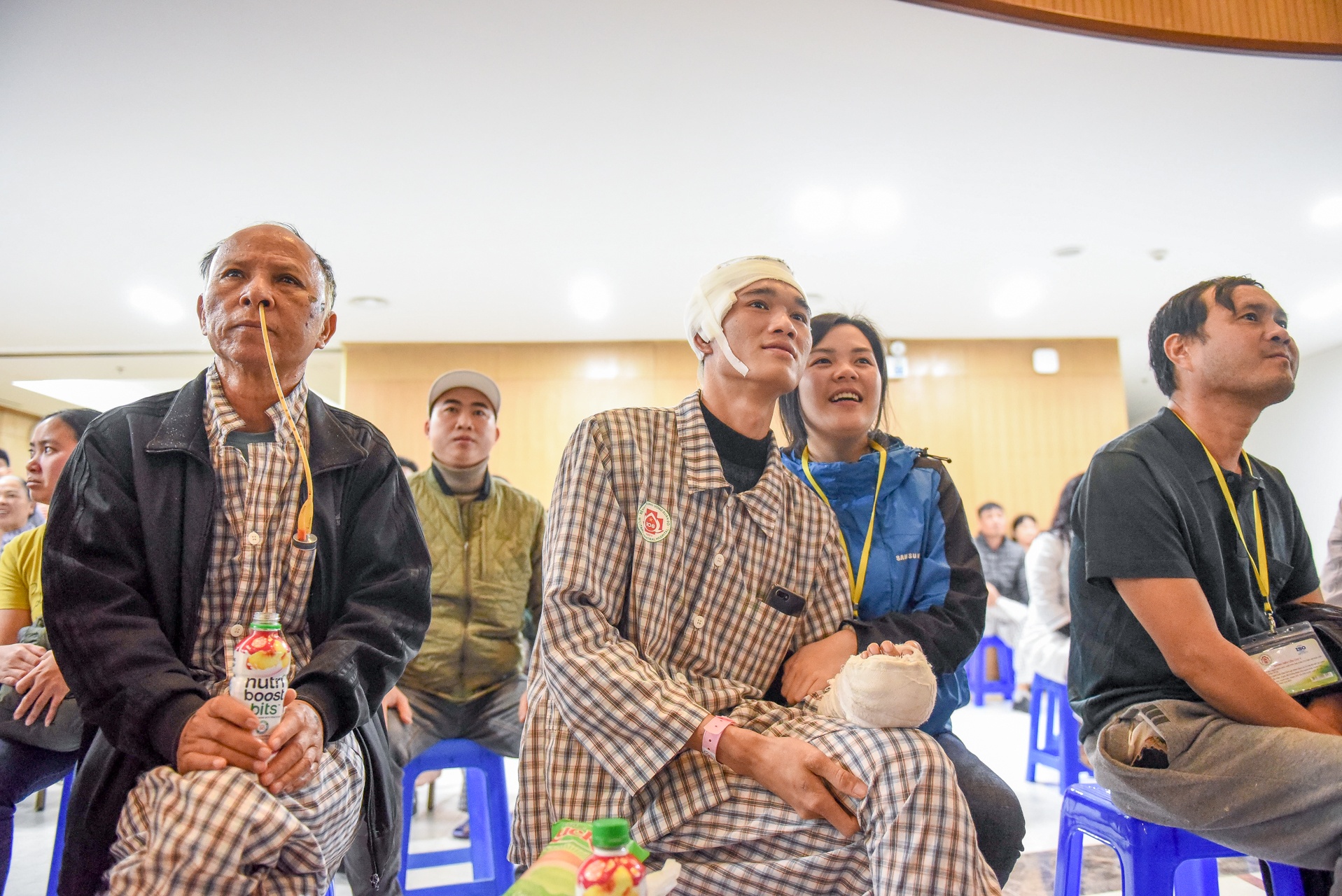 benh vien hien dai anh 49