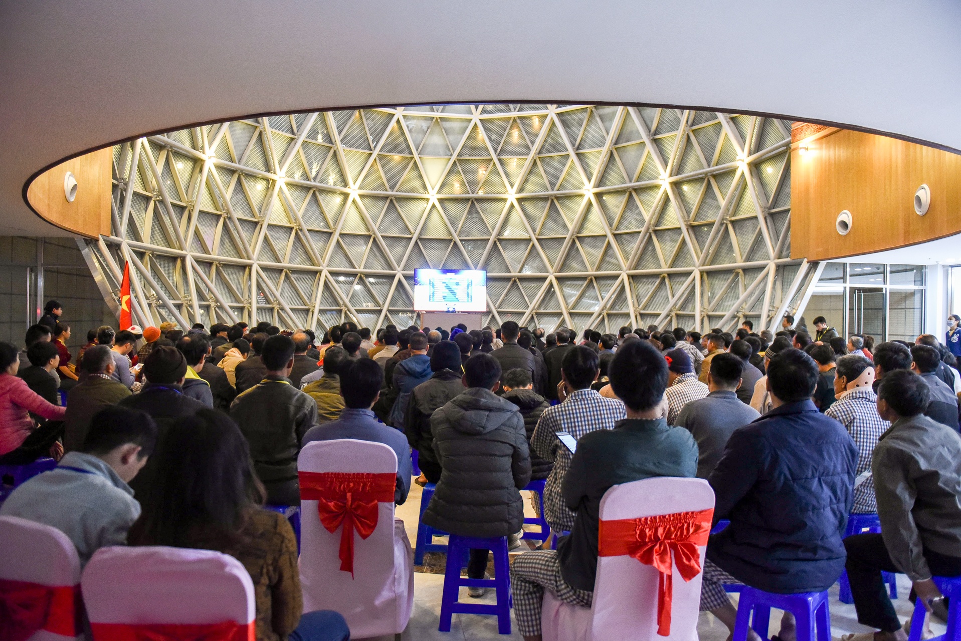 benh vien hien dai anh 45