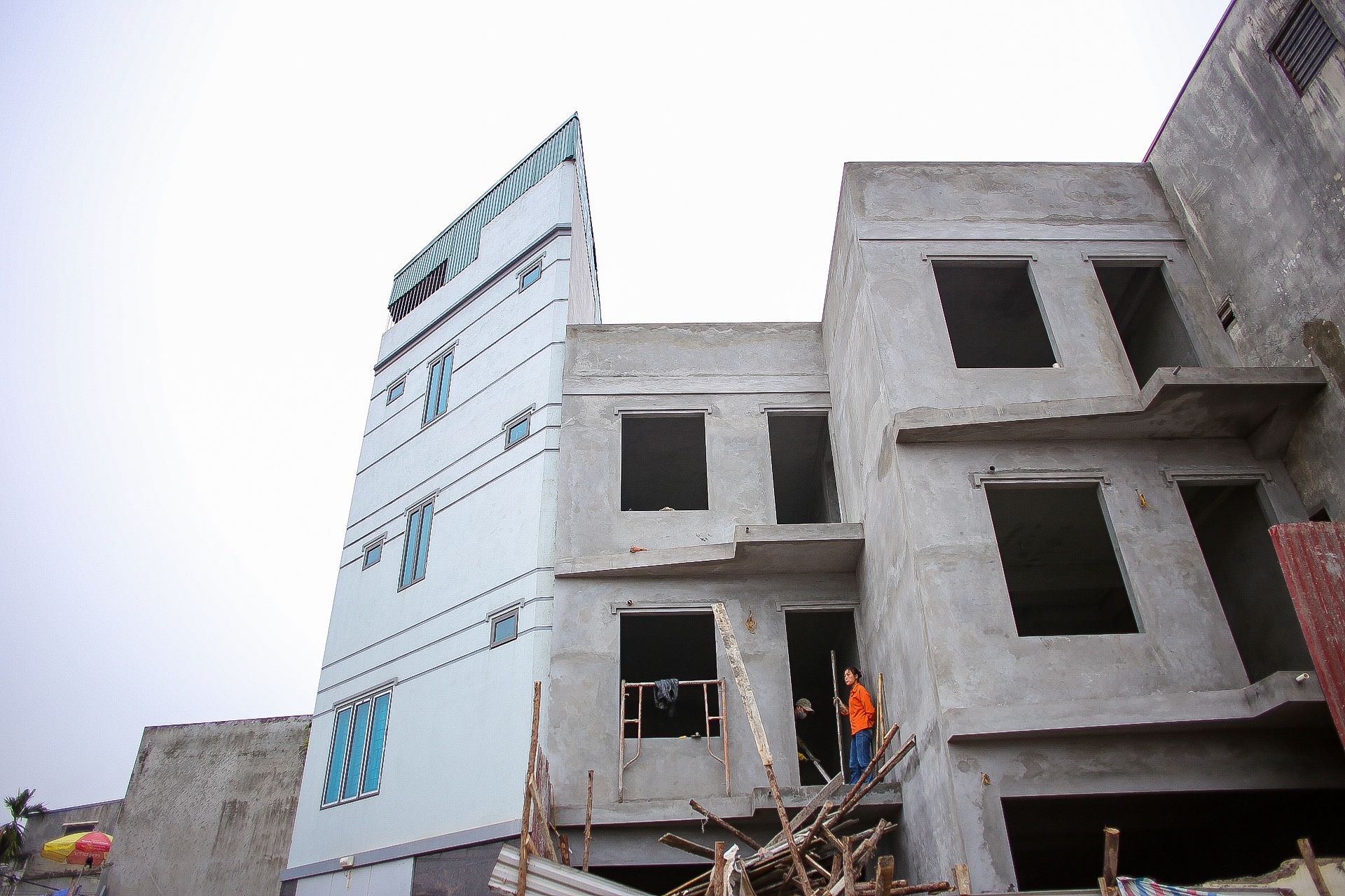 nha sieu mong tren duong Pham Van Dong anh 2