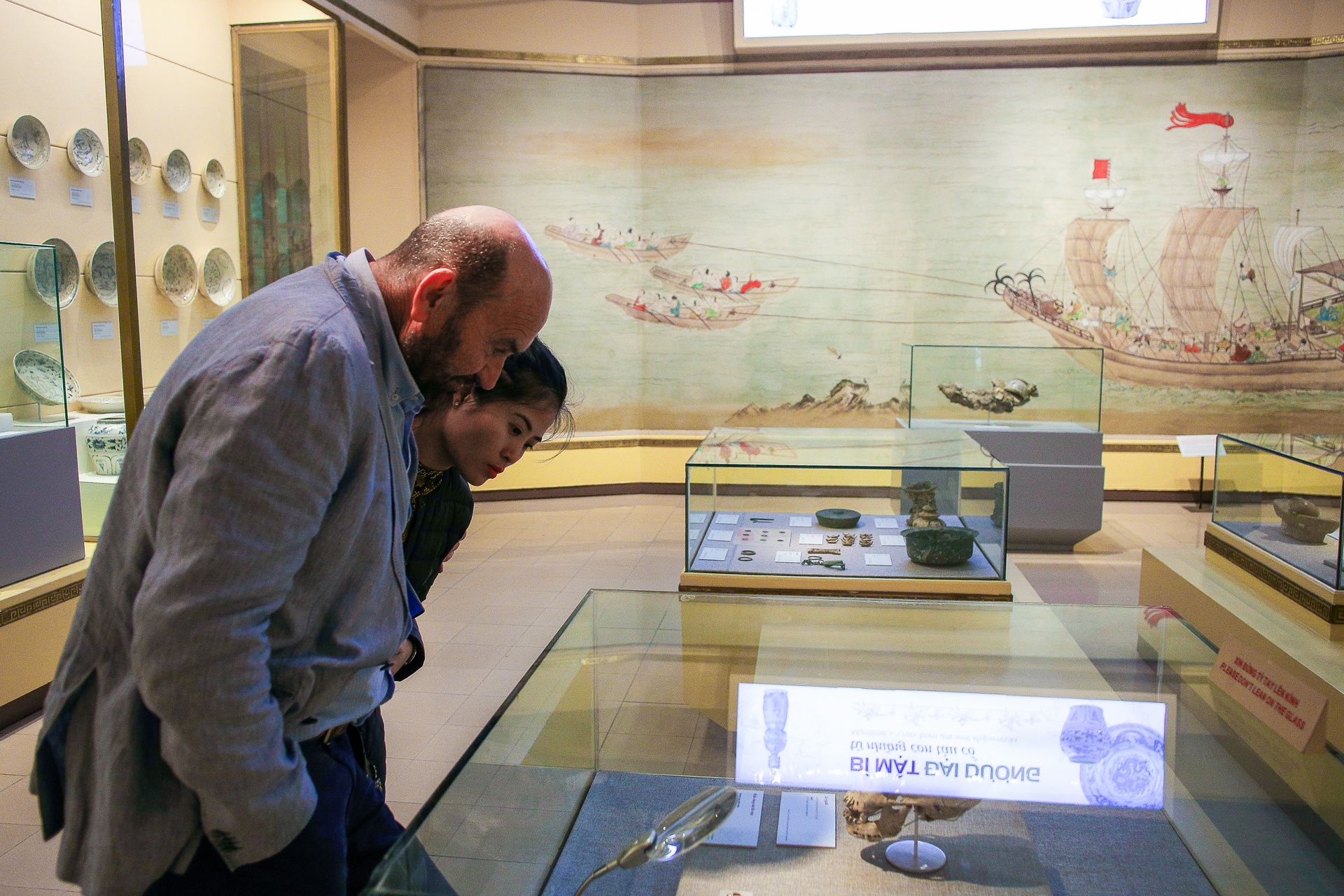 Trien lam nhung bau vat tu dai duong anh 13