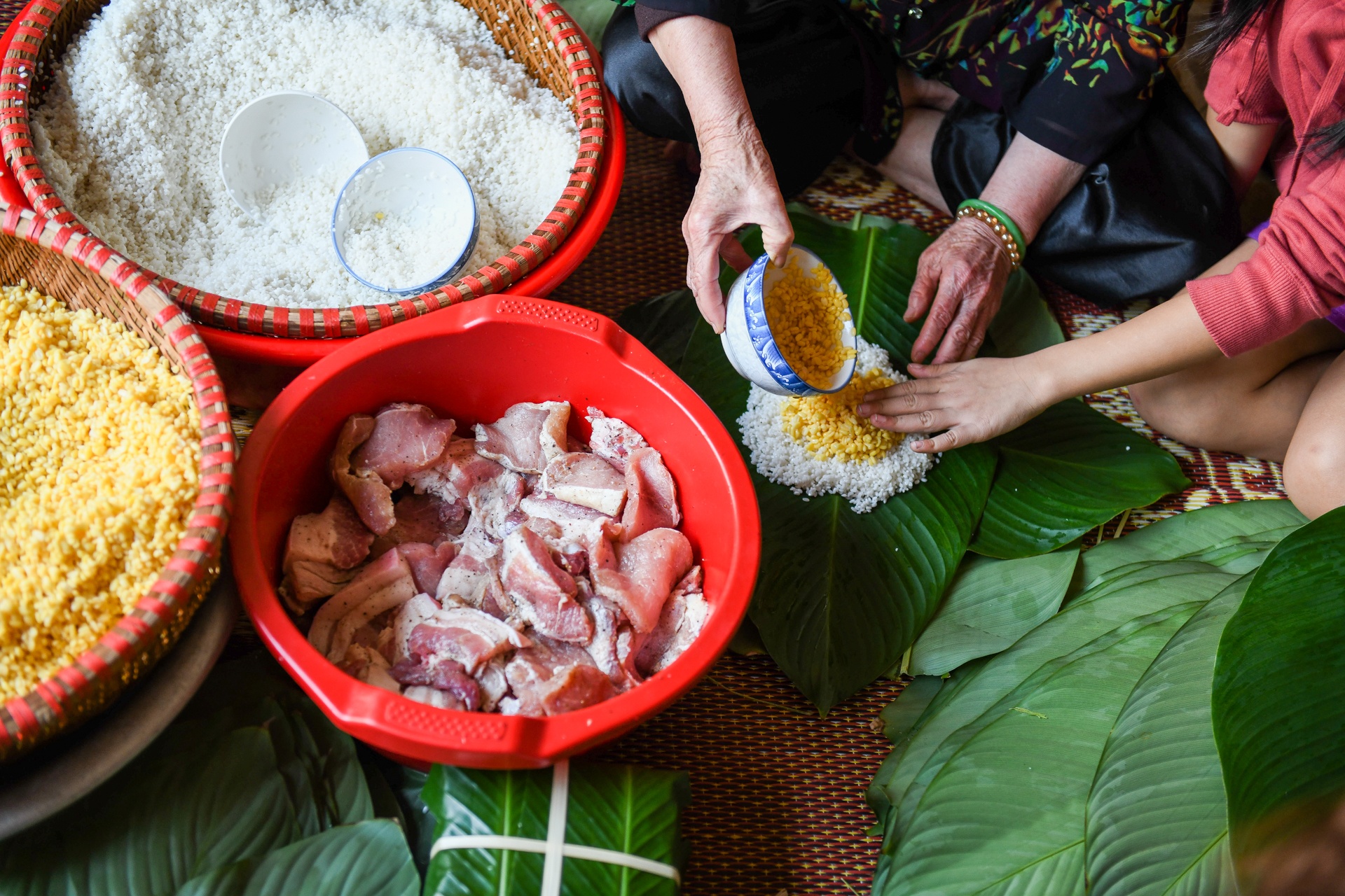 goi banh chung ngay tet anh 16