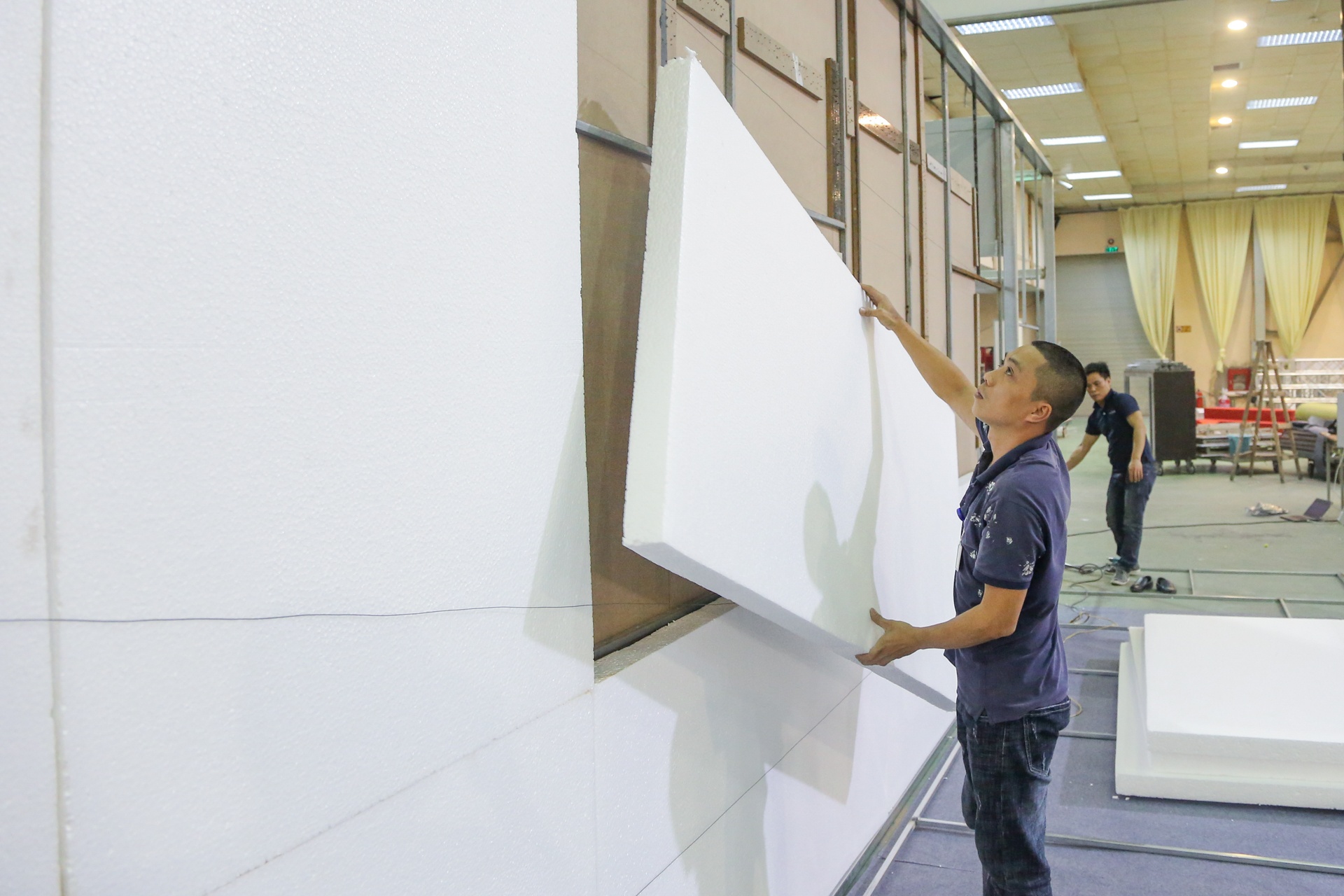 trung tam bao chi hoi nghi My - Trieu anh 9