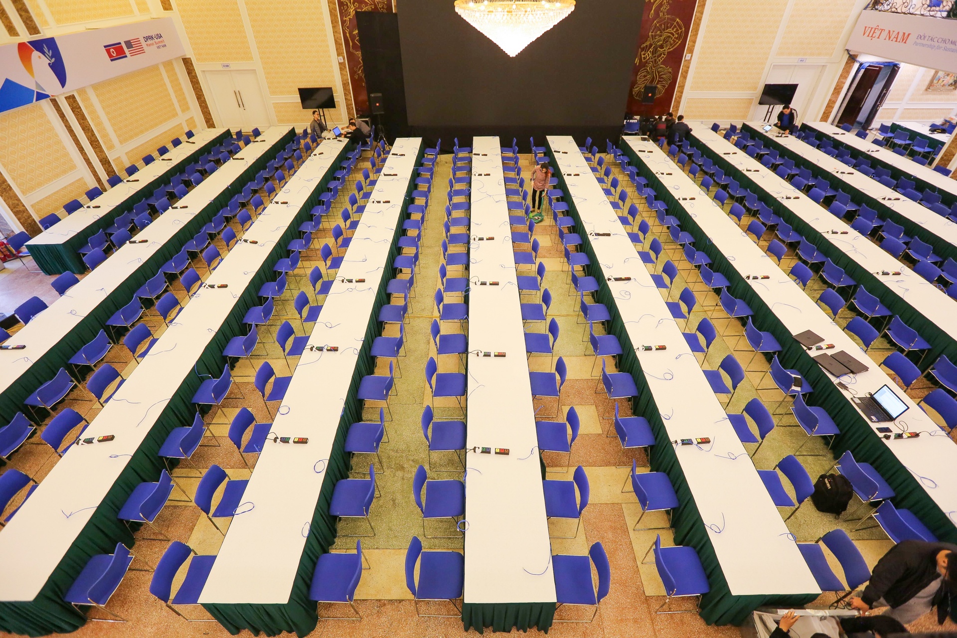 Khai truong trung tam bao chi quoc te phuc vu hoi nghi Trump - Kim hinh anh