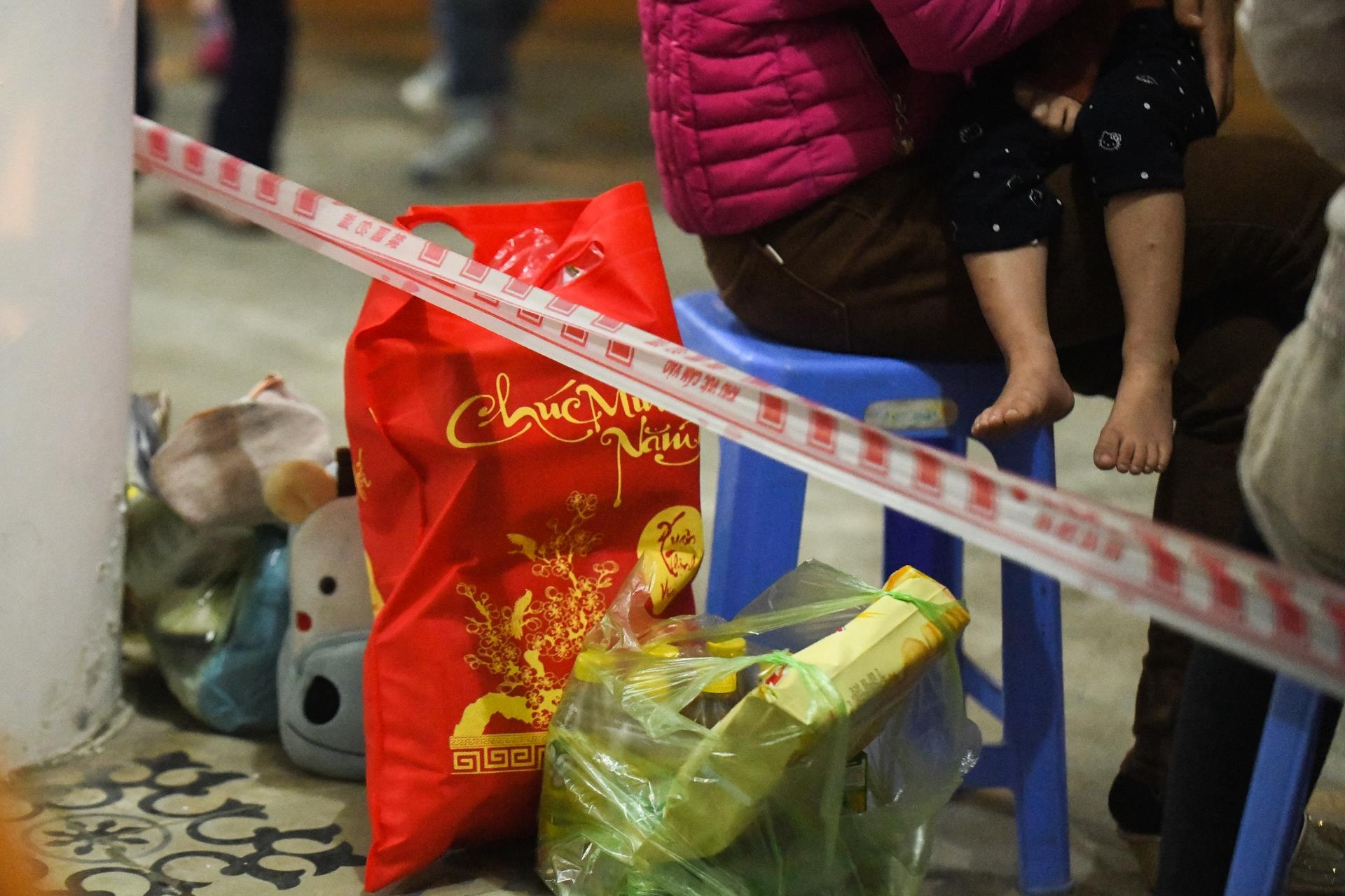 dua con di kham san lon anh 10