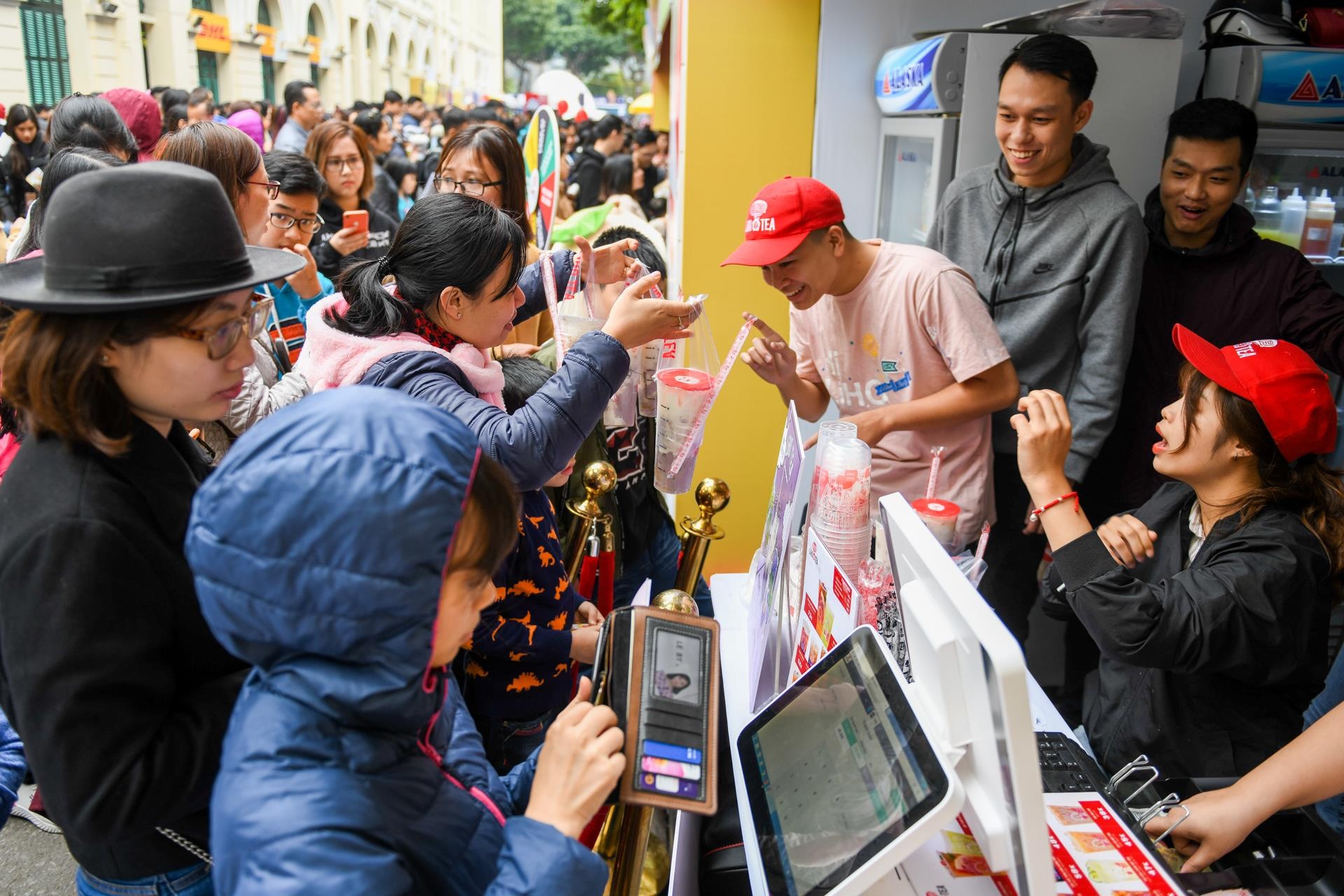 le hoi Singapore lan dau tien o Ha Noi anh 5