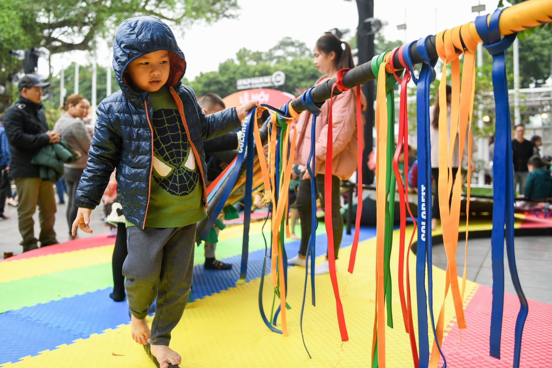 le hoi Singapore lan dau tien o Ha Noi anh 8