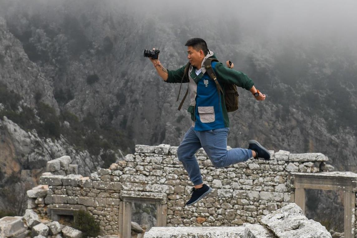 Leo to dai bang, tham thanh pho duoi long dat o Tho Nhi Ky hinh anh