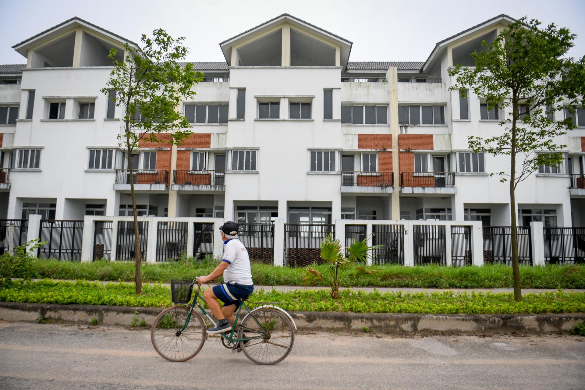 khu do thi bo hoang o Me Linh anh 9