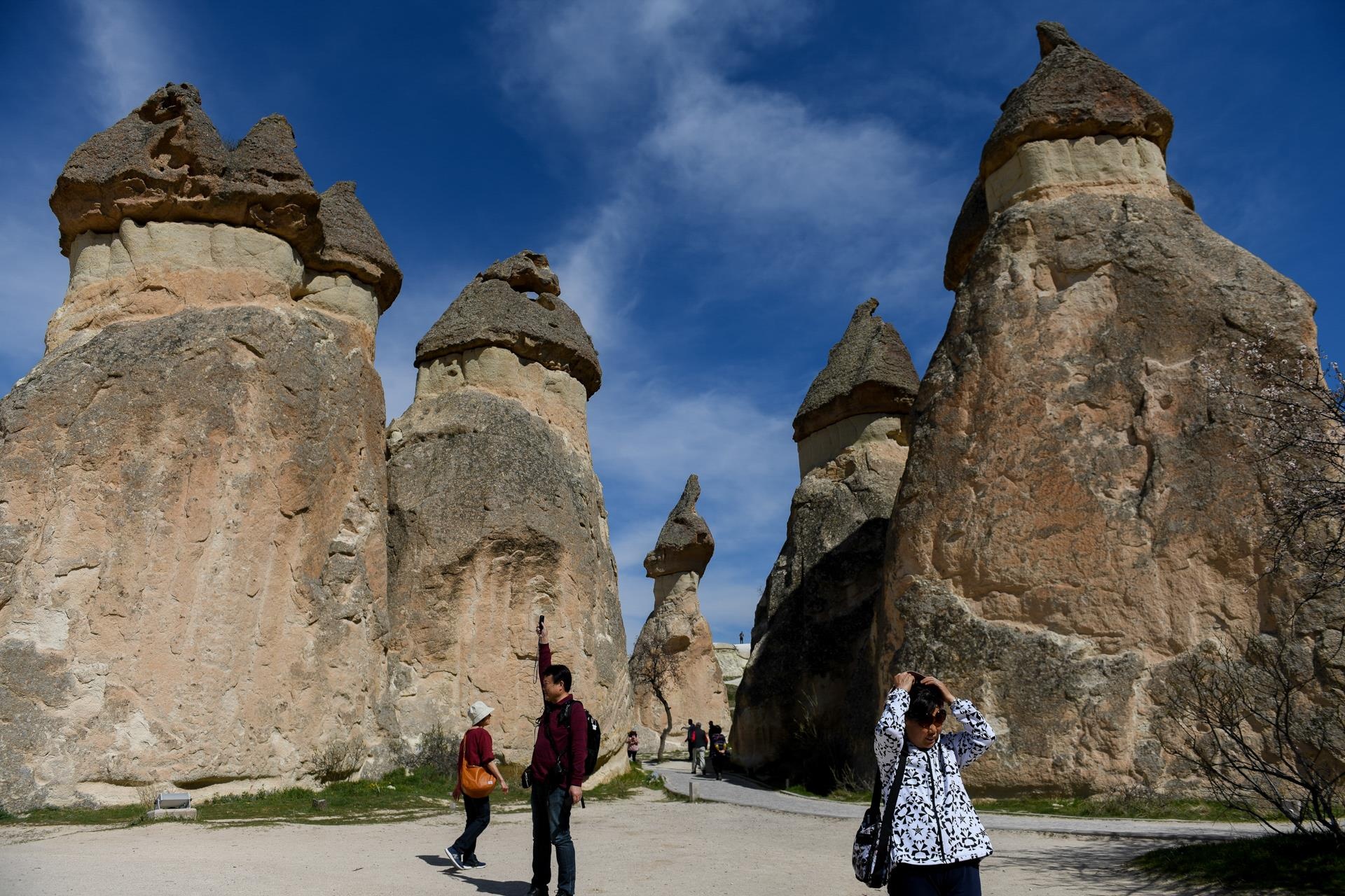 Tho Nhi Ky,  Amazing Tour anh 10