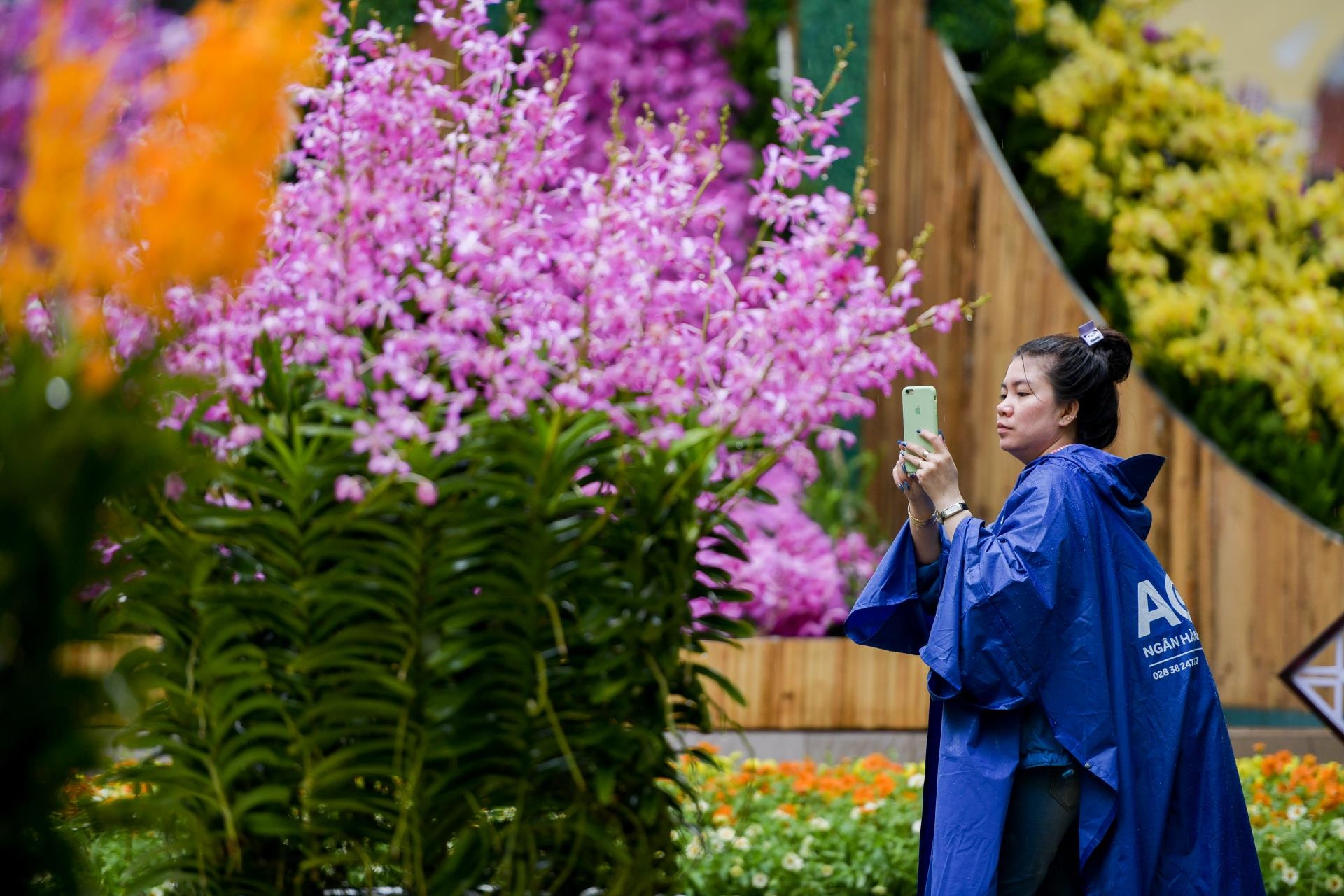 nguoi Sai Gon vui choi dip le anh 10