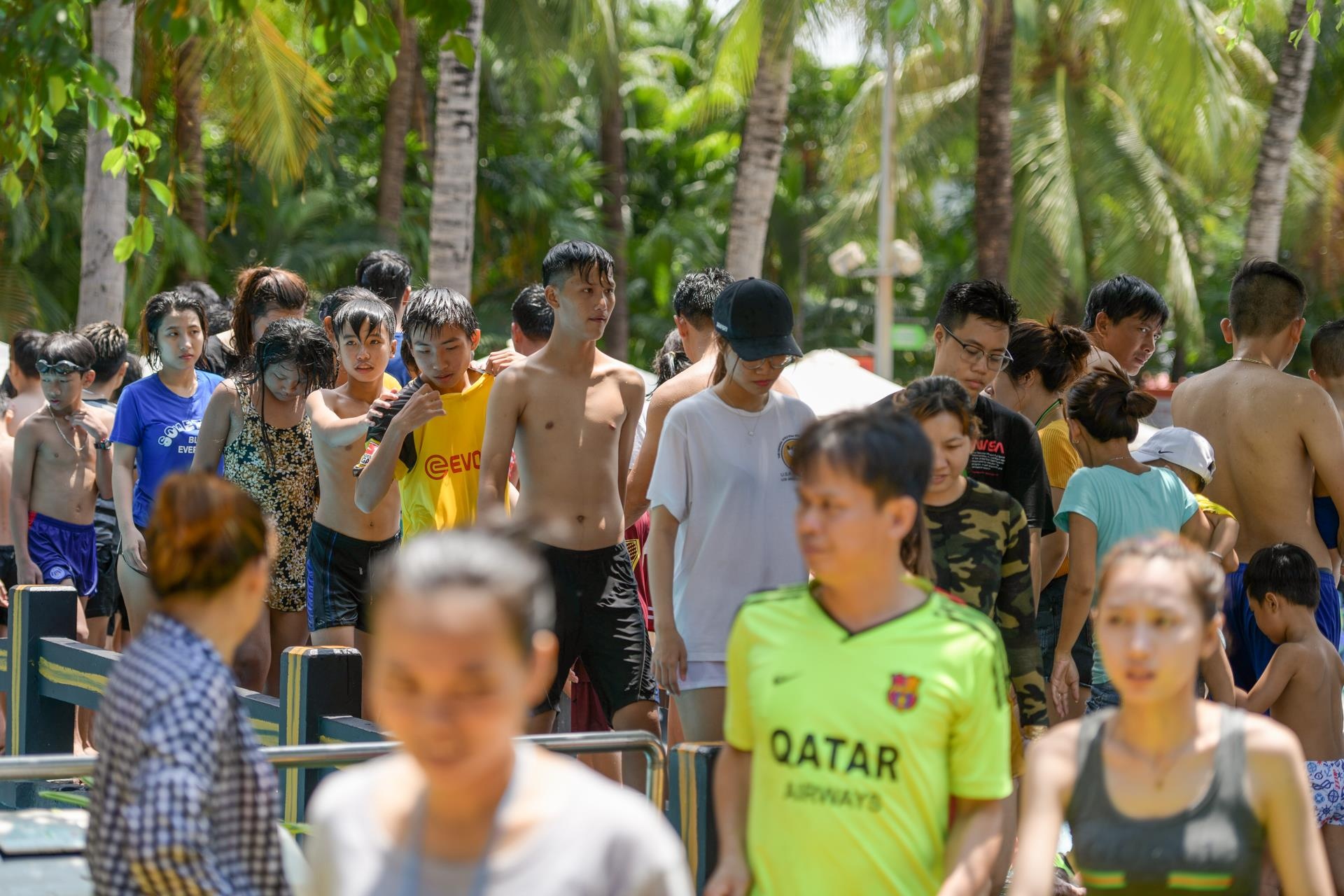 cong vien Dam Sen dong nghet khach ngay le 30/4 anh 8