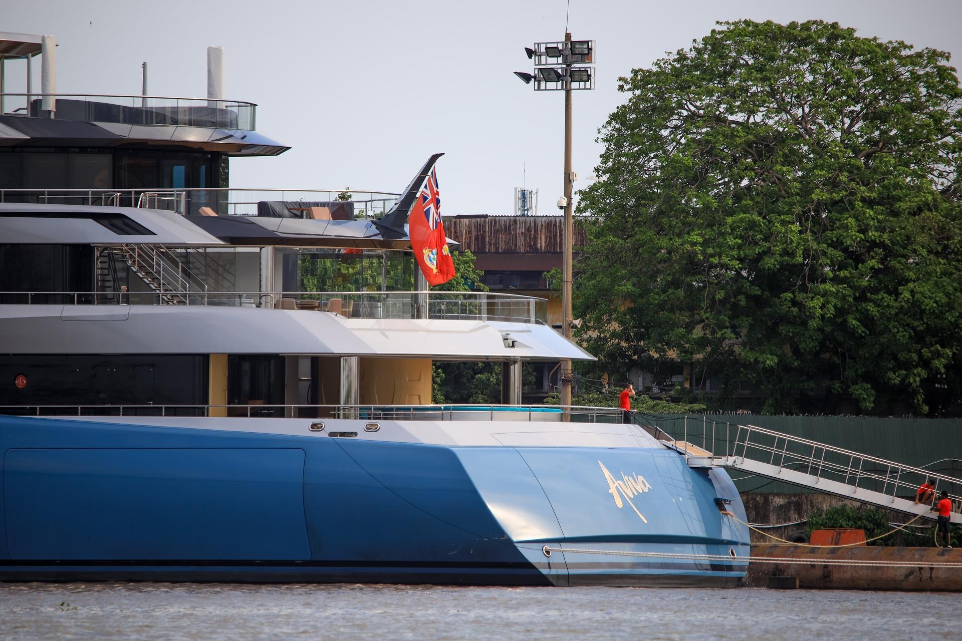 Can canh du thuyen trieu do cua ty phu Anh dau tren song Sai Gon anh 9