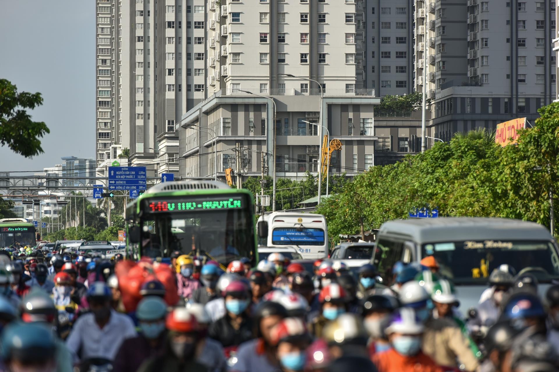 ket xe keo dai 2 duong noi quan trung tam anh 4