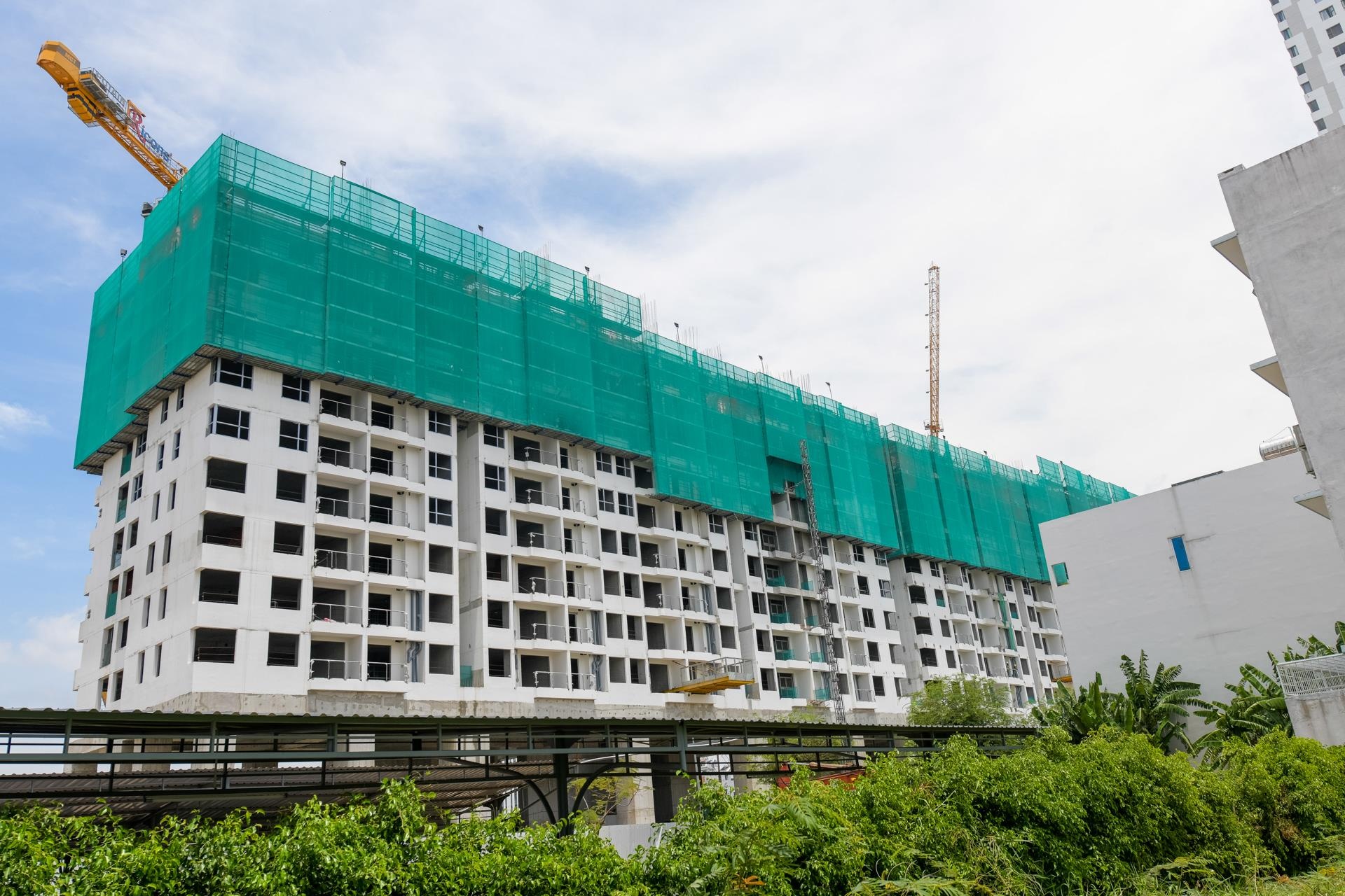 chung cu xay la liet duong Huynh Tan Phat anh 5